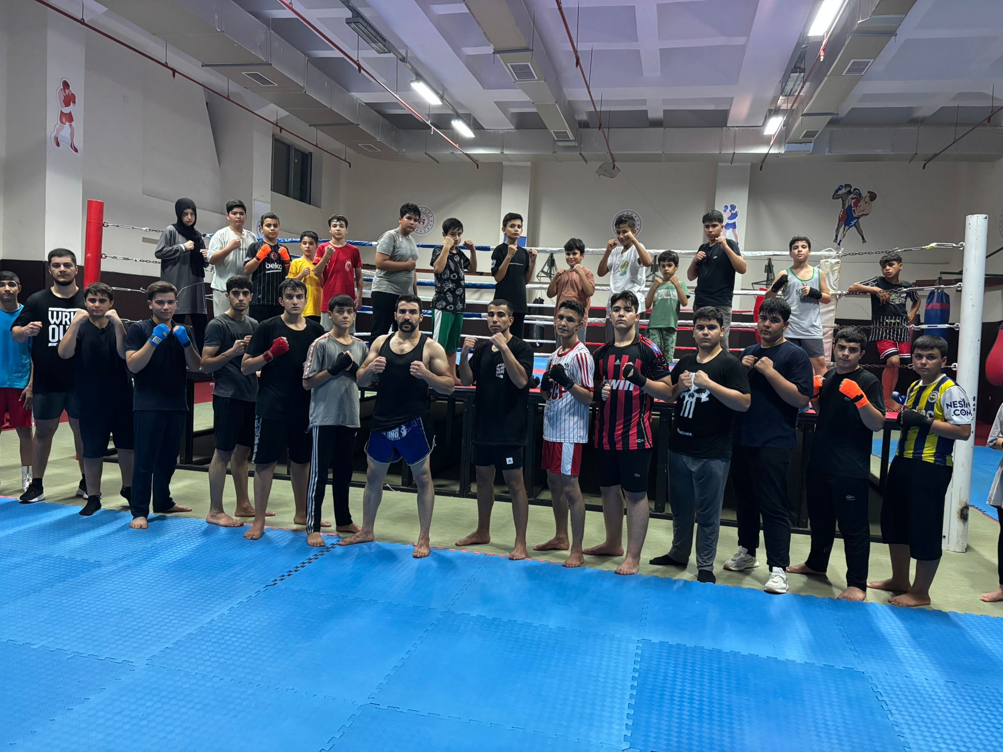 Kick boks eğitimlerine yoğun ilgi