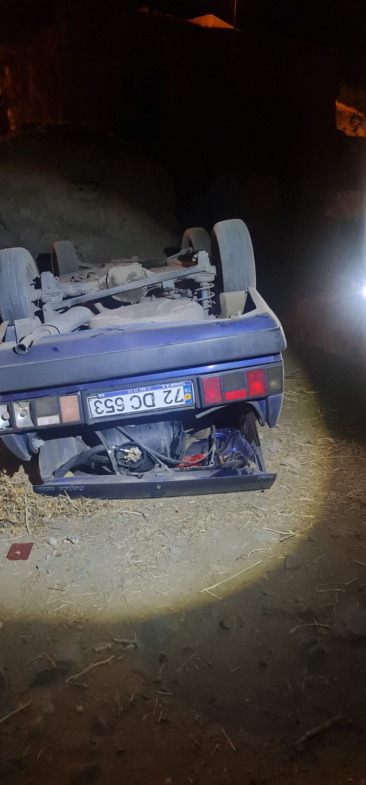 Otomobil şarampole yuvarlandı: 1 yaralı