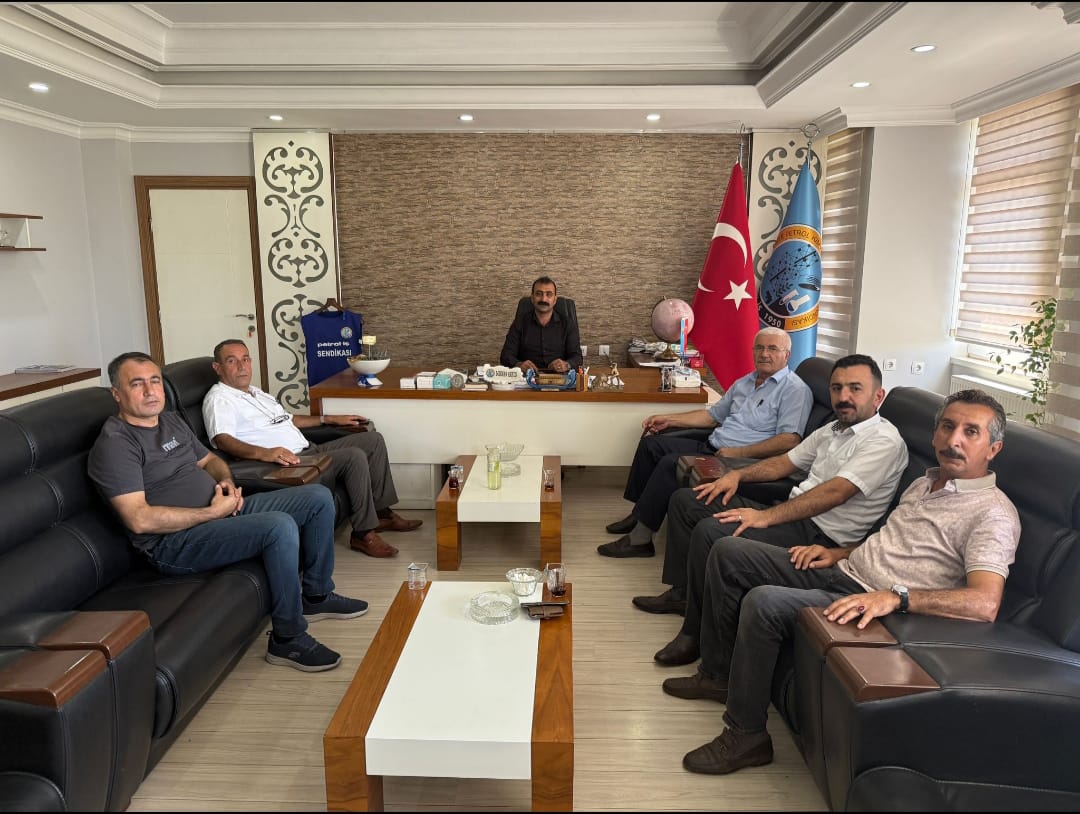 Öz Belediye-İş’ten Petrol-İş’e ziyaret