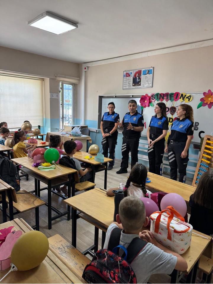 Polislerden sürpriz ziyaret