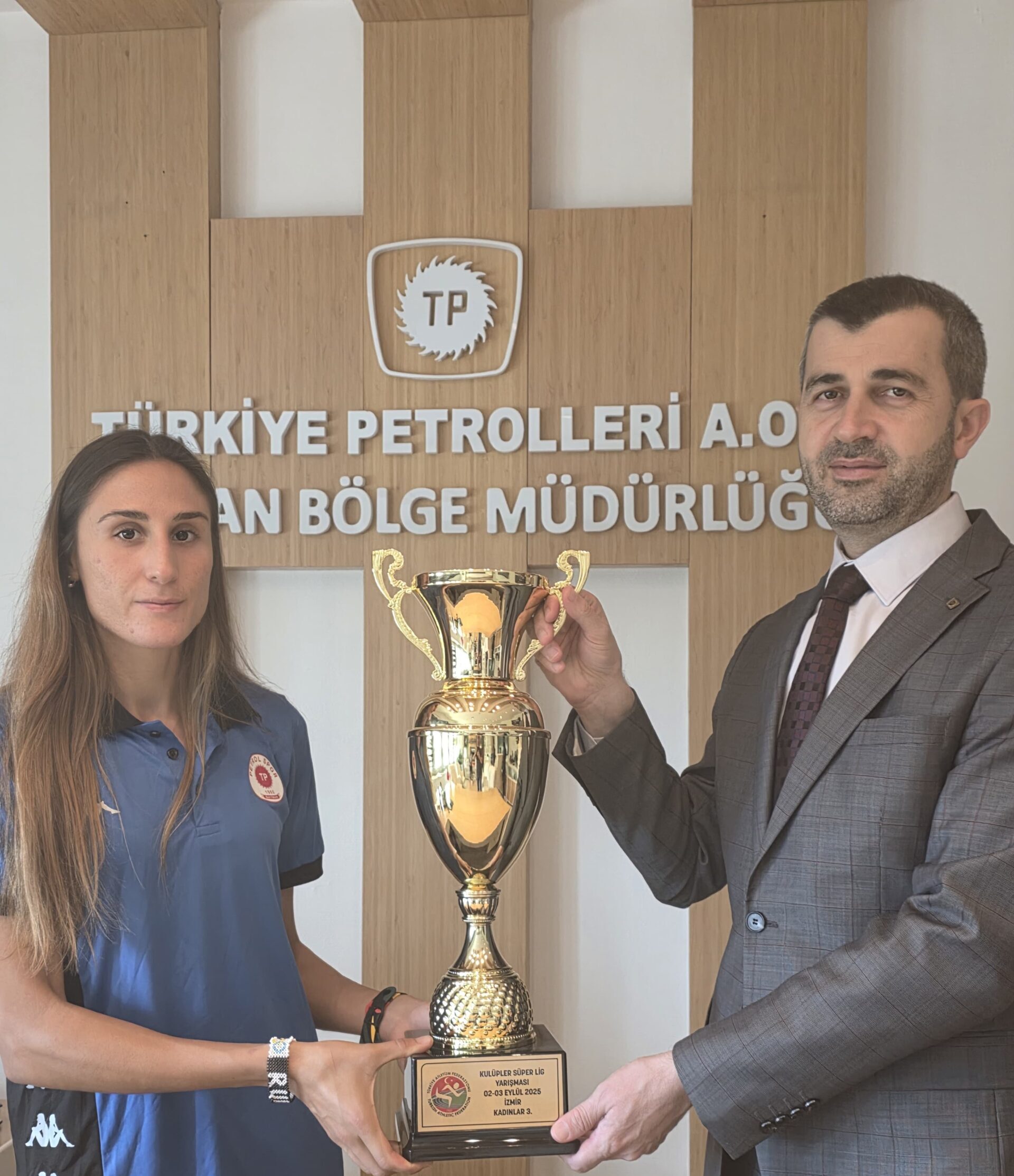 TPAO atletizm takımından büyük başarı