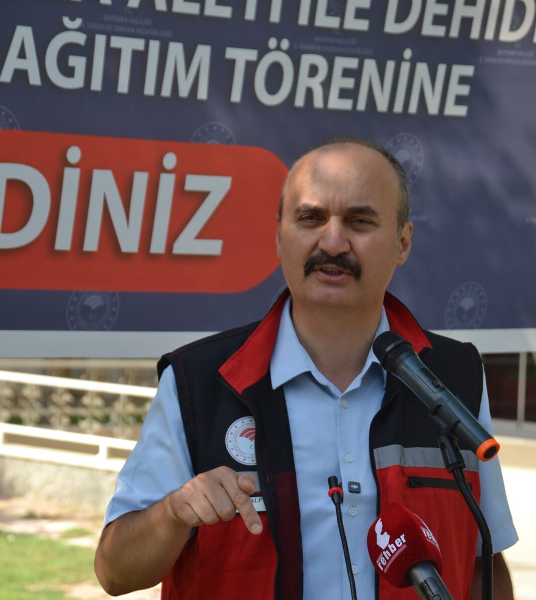 “Tribünlere oynamakla çevrecilik olmaz”