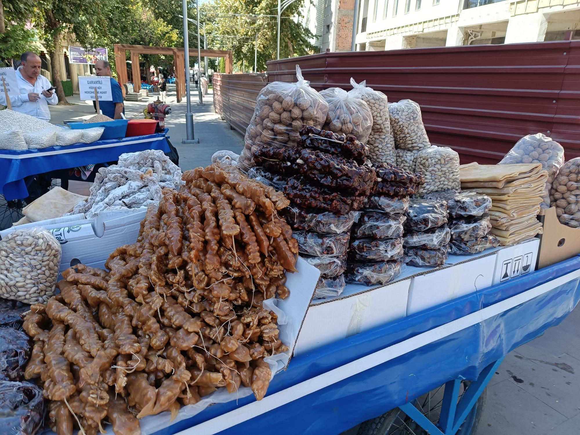 Cevizli sucuk 250 liradan satışta