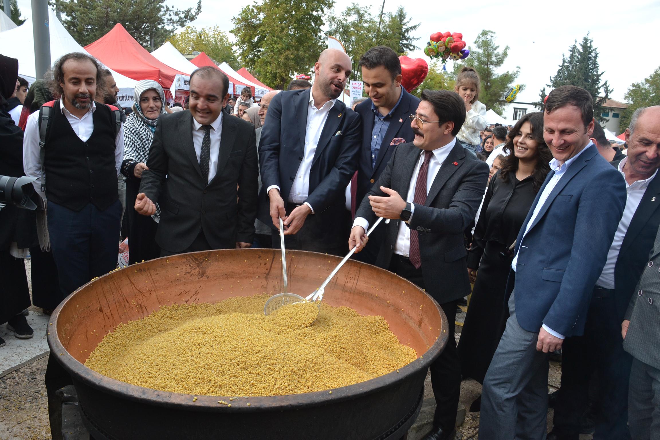 Danuk festivali coşkuyla başladı