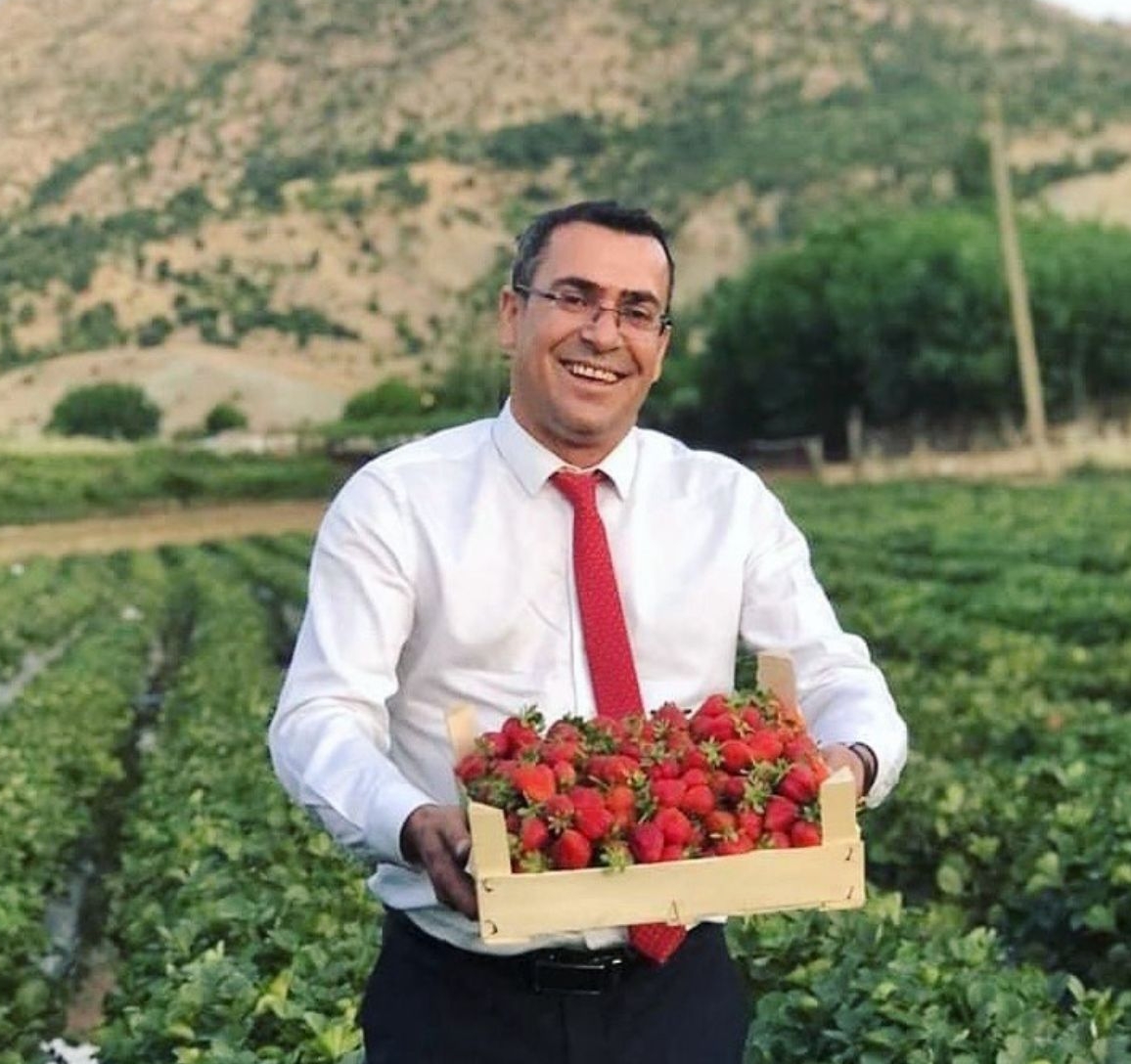 Eğitim camiasında iki acı birden