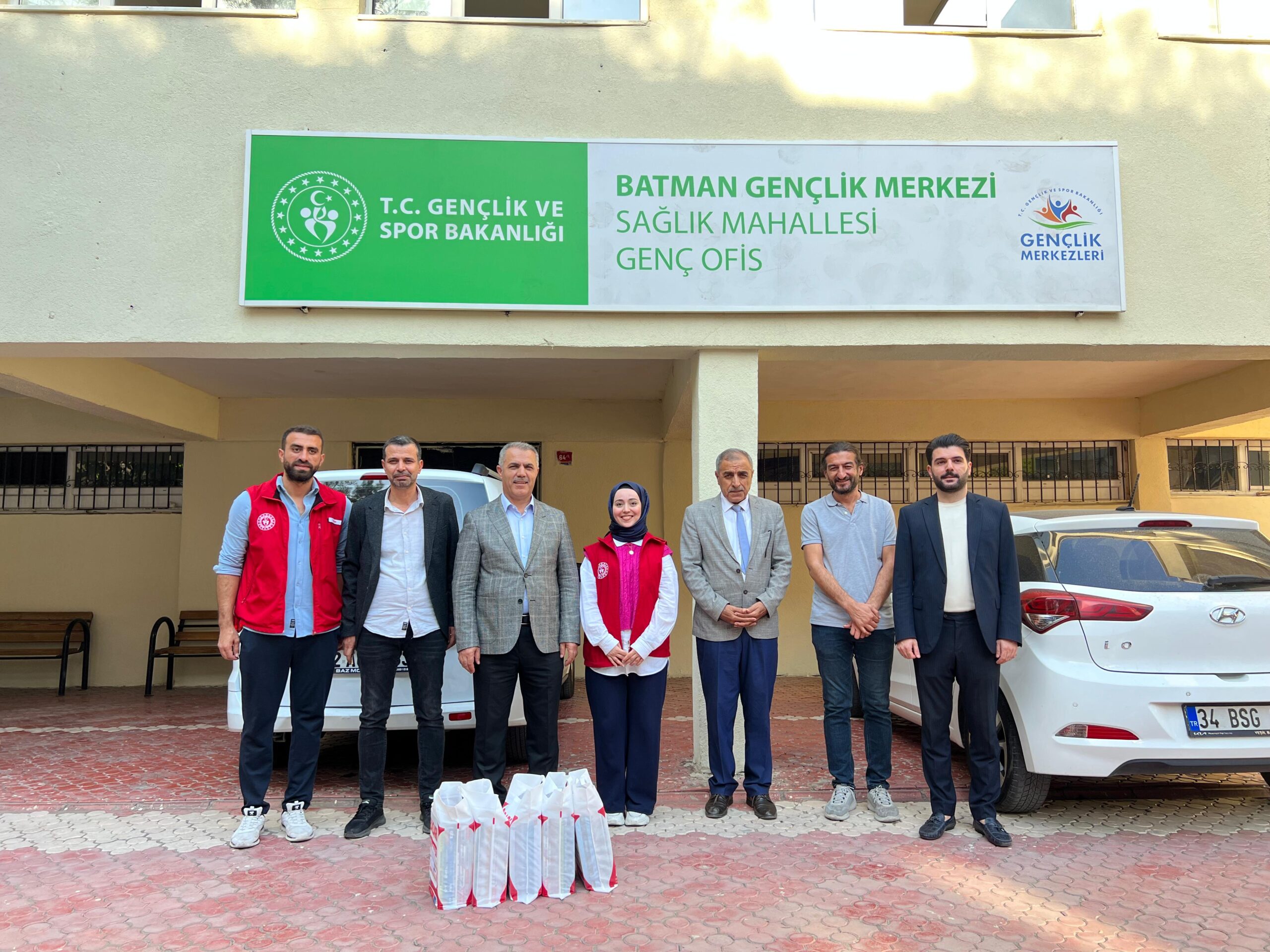 Gençlere moral ziyareti