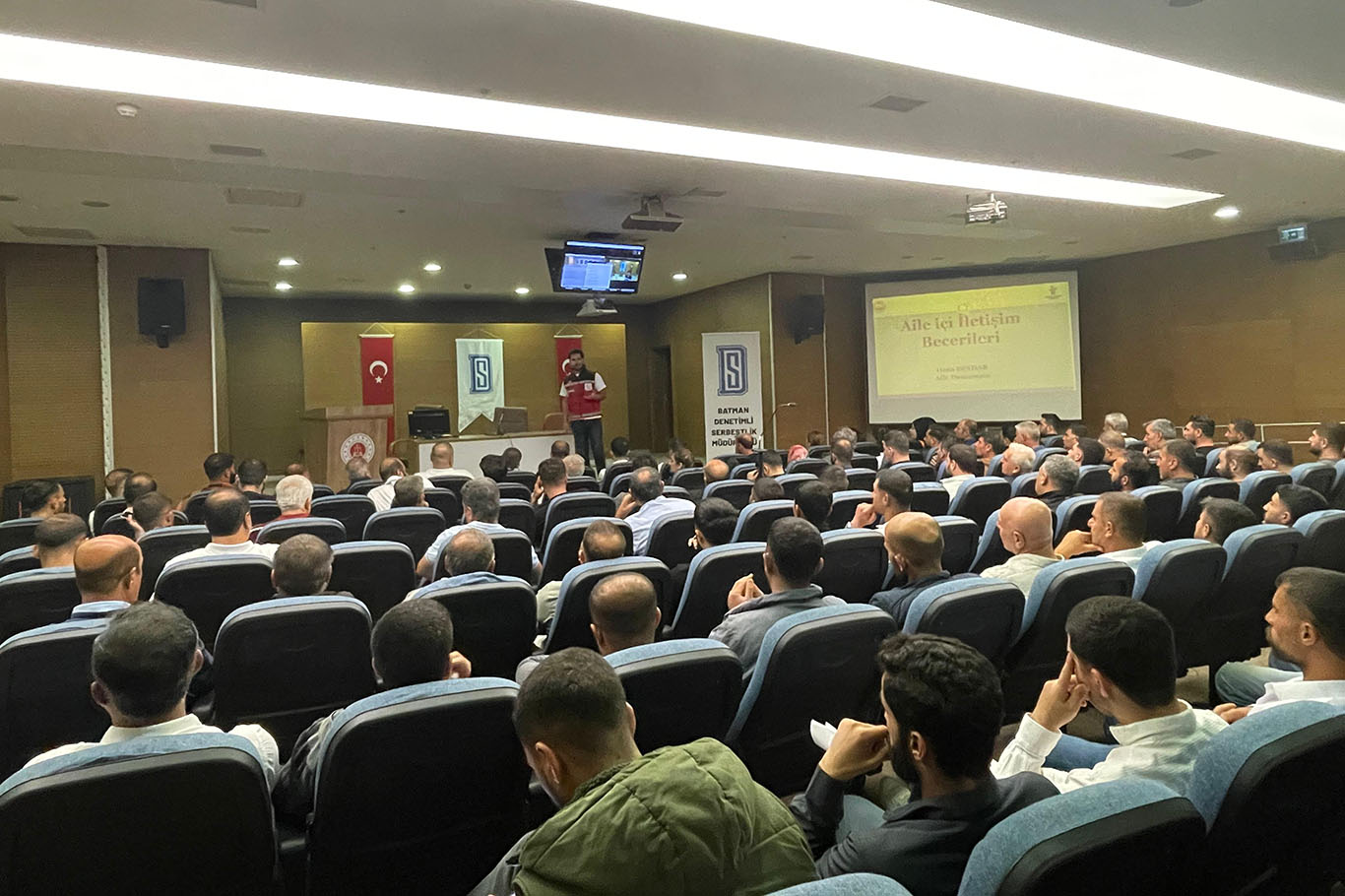 Hükümlülere beden dili eğitimi