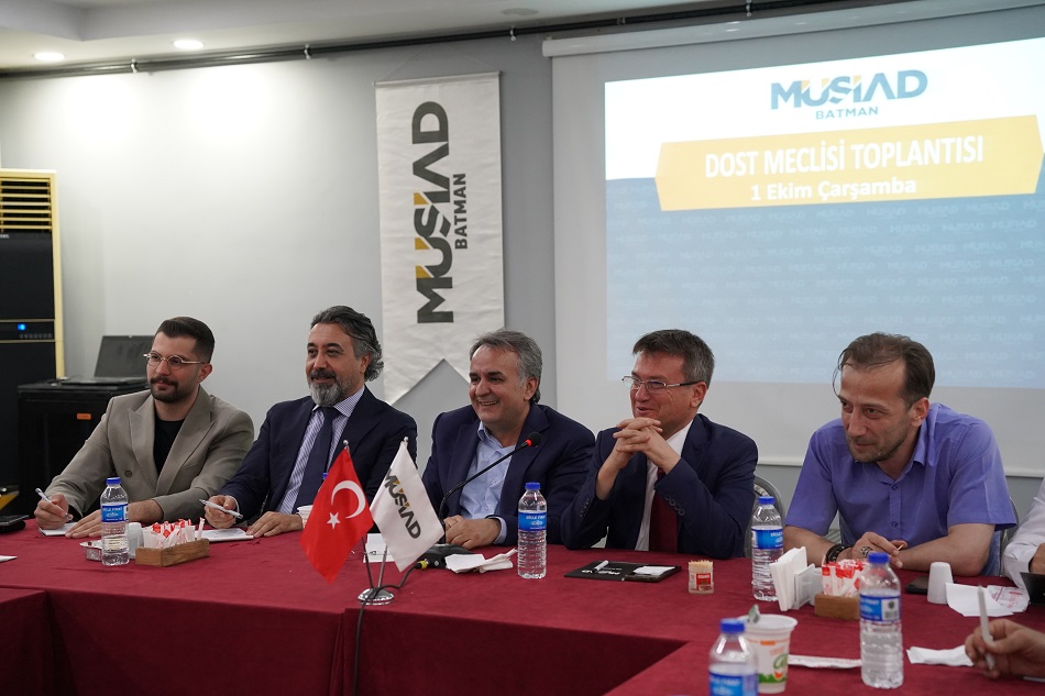 İş dünyasının sorunları görüşüldü