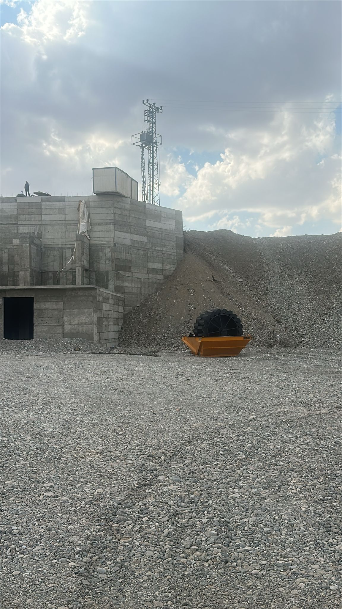 “Kapatma kararı kent ekonomisini vurur”