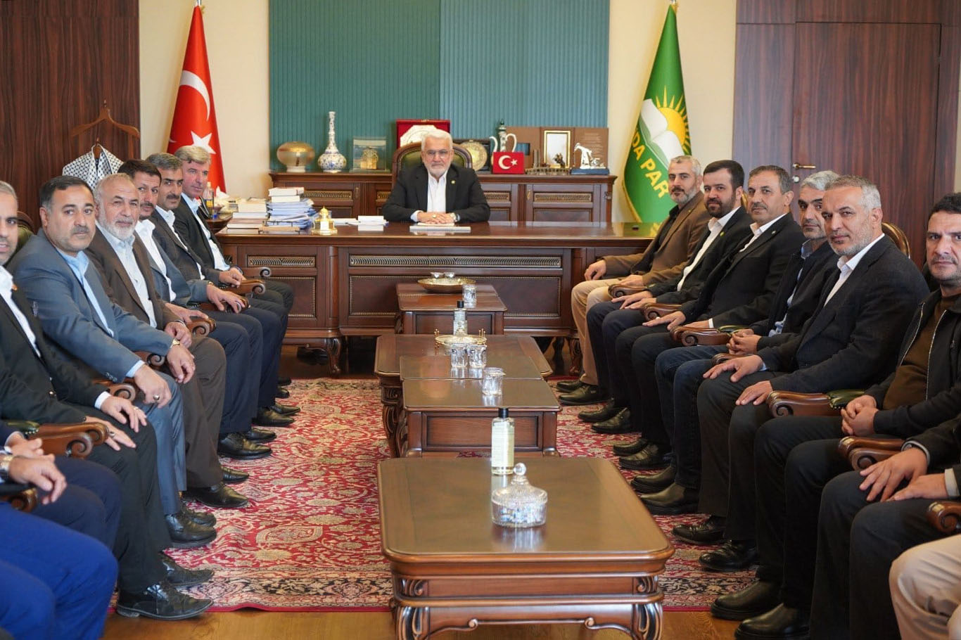 Başkan Özhan, yerel yönetim programına katıldı