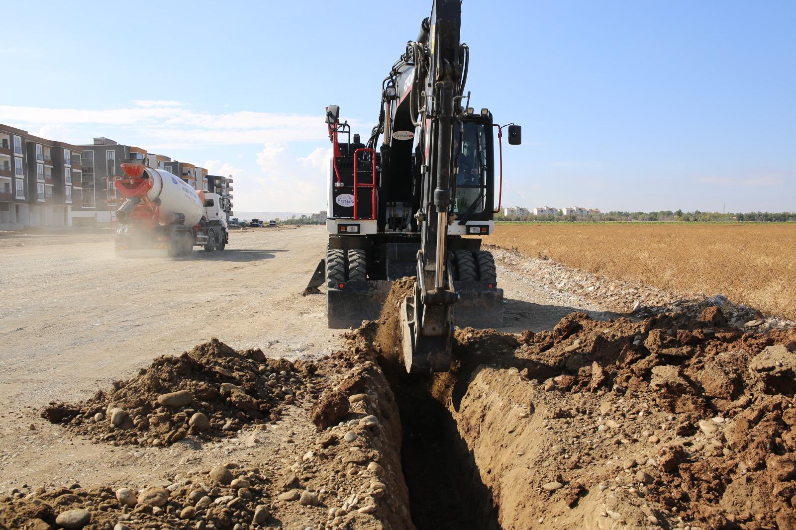 Bulvarda ikinci etap altyapı çalışması