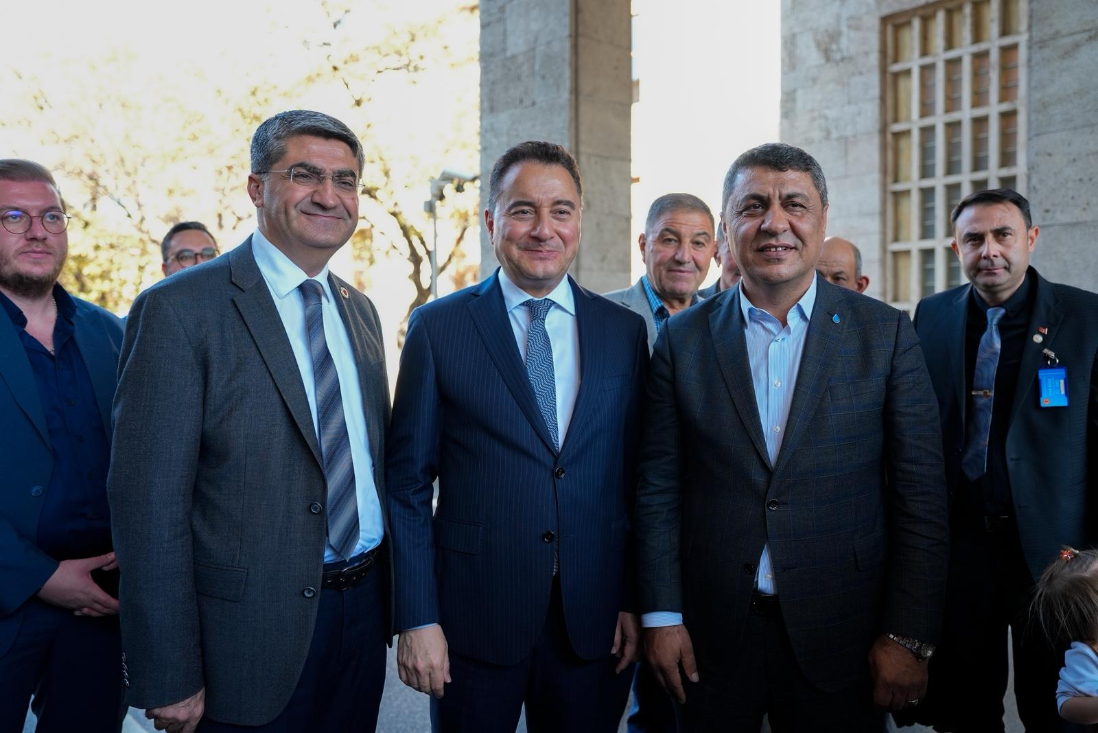 “DEVA, Türkiye’yi ayağa kaldıracak güçtedir”