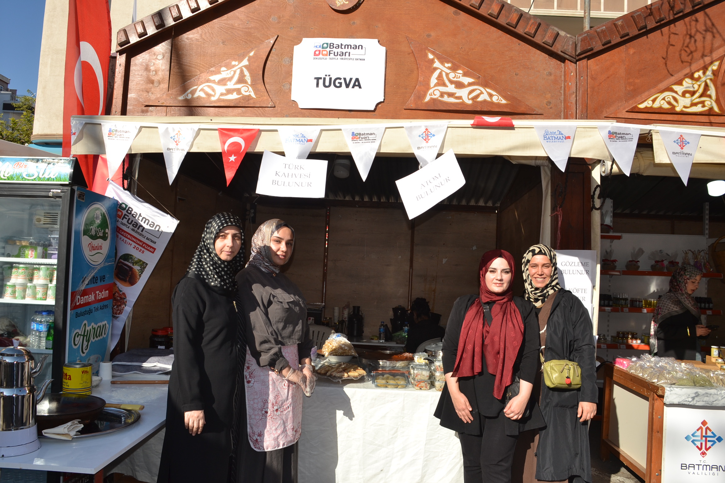 Festivale uluslararası lezzet katkısı sundular