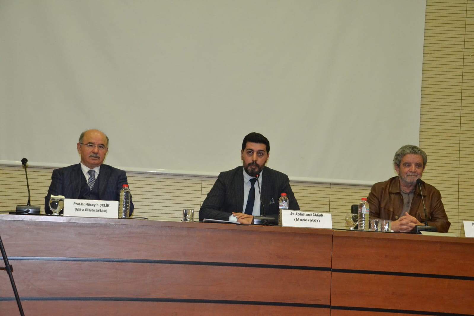 “Geri dönüşü olmayan bir sürece girildi”