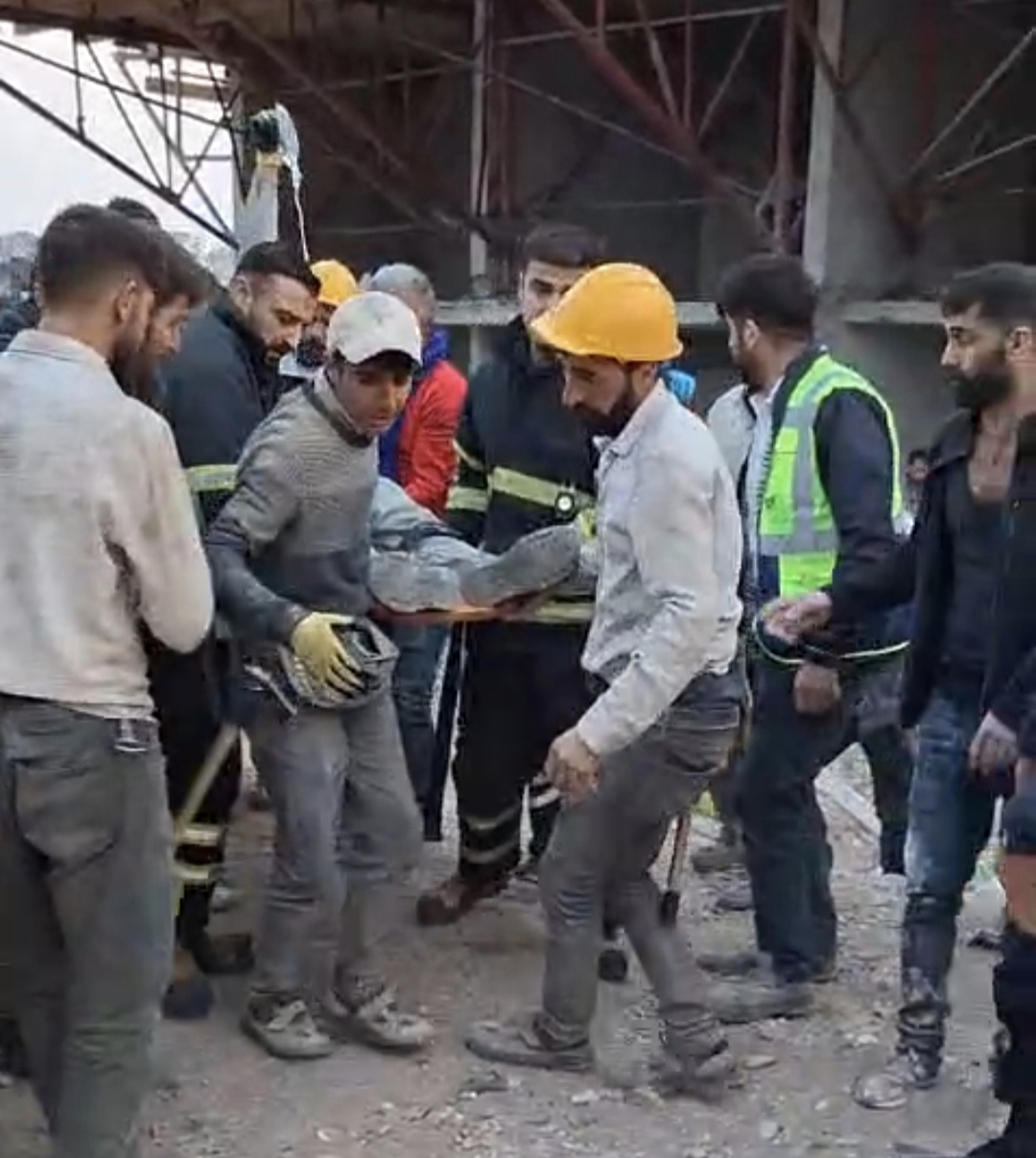 İNŞAATTA İŞ KAZASI: 1 ÖLÜ, 1 YARALI