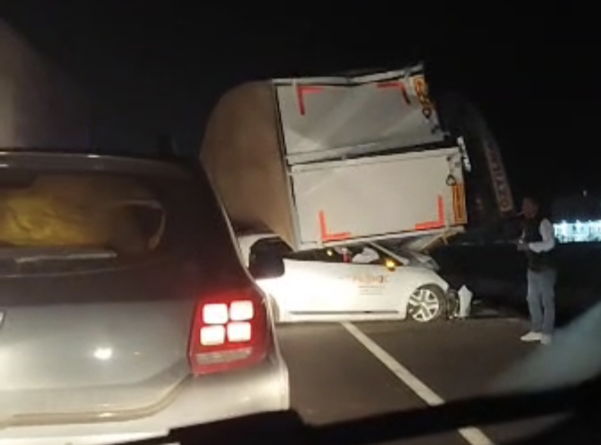 Dehşet zinciri: 4 ölü, 15 yaralı 