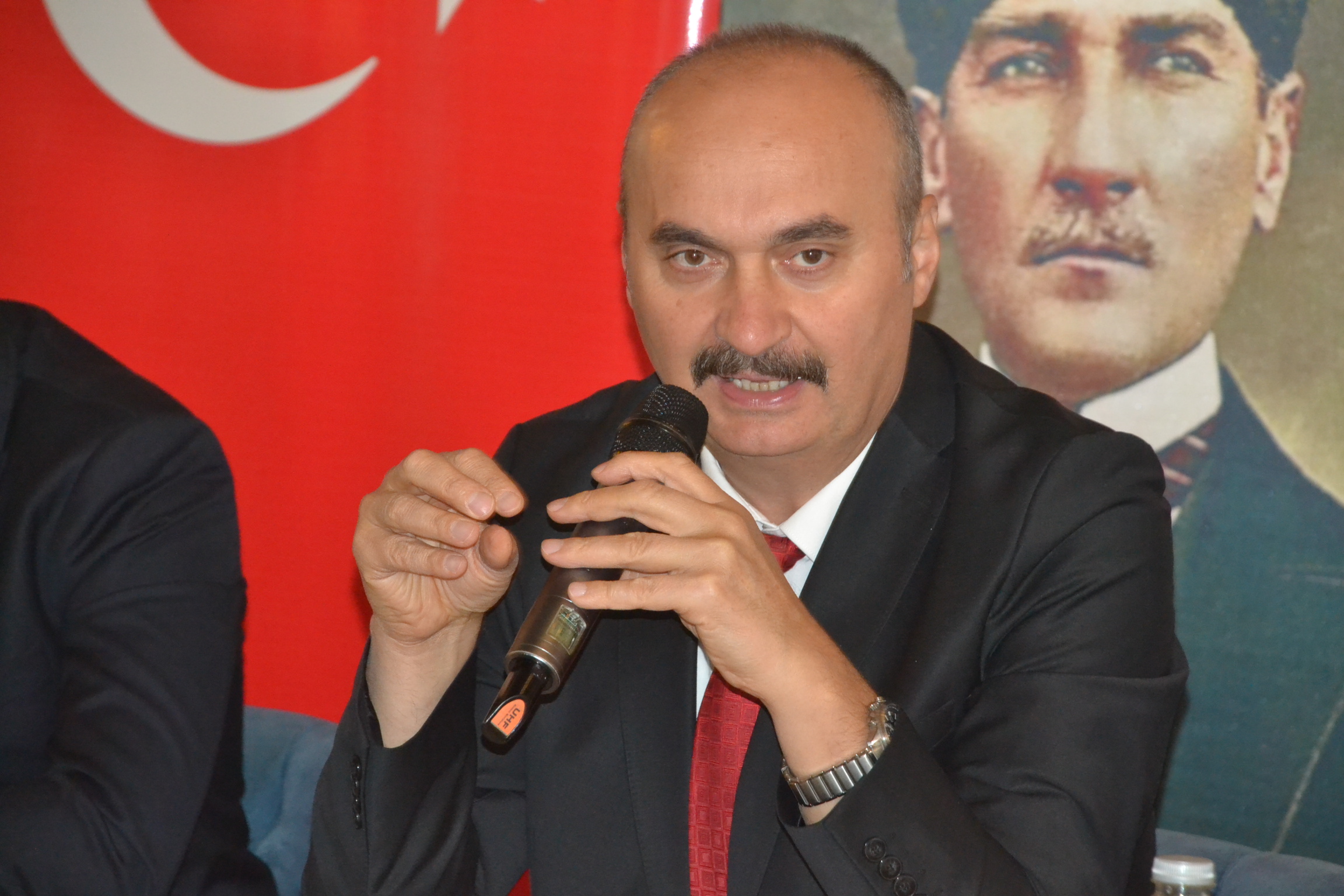 “Kaçak yapıları yıkmakta kararlıyız”