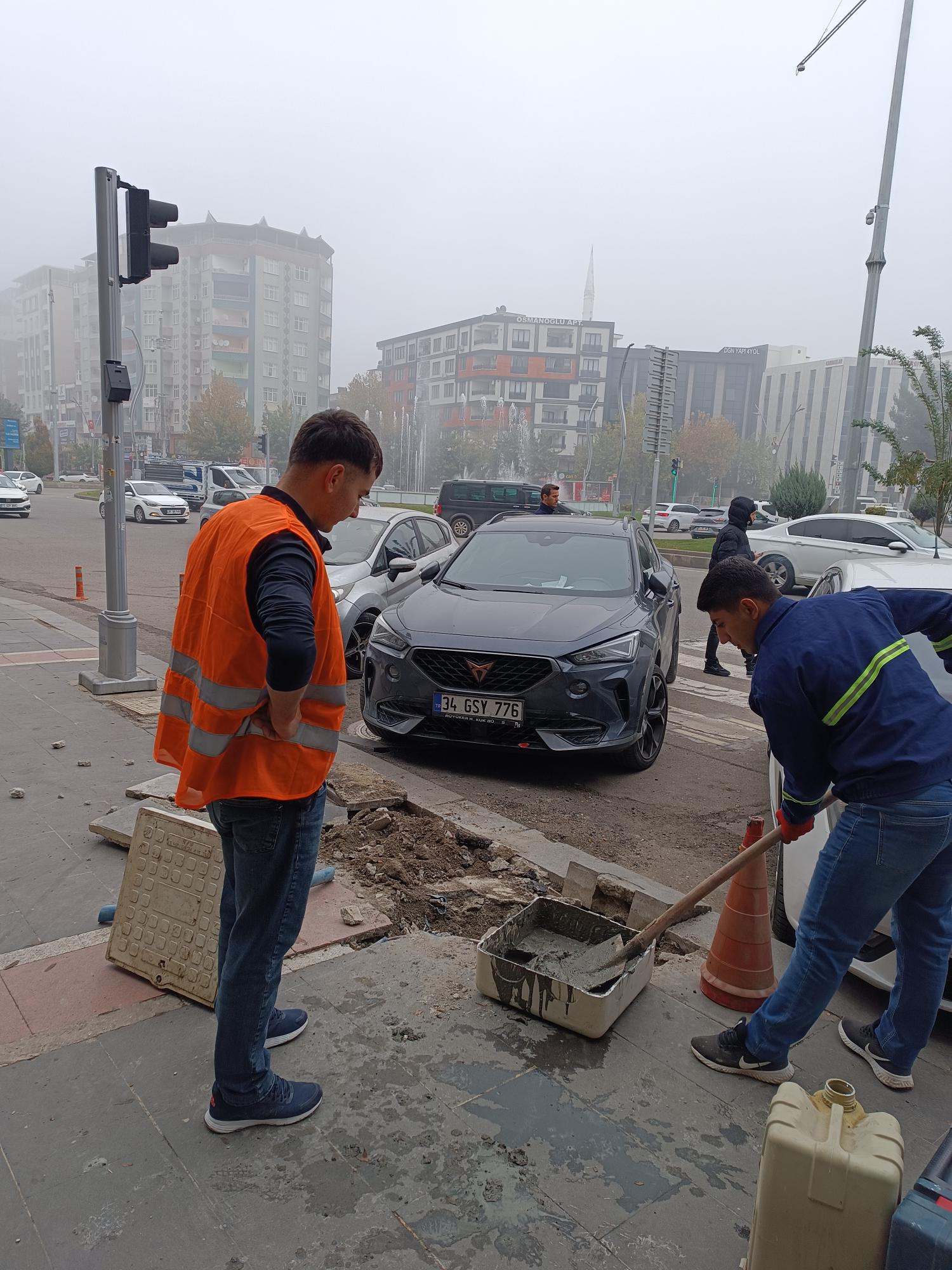 Sinyalizasyon ekipleri sahada