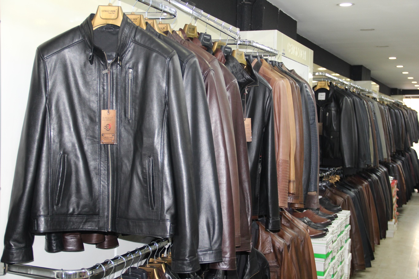 “Suni deriler cildi tehdit ediyor”