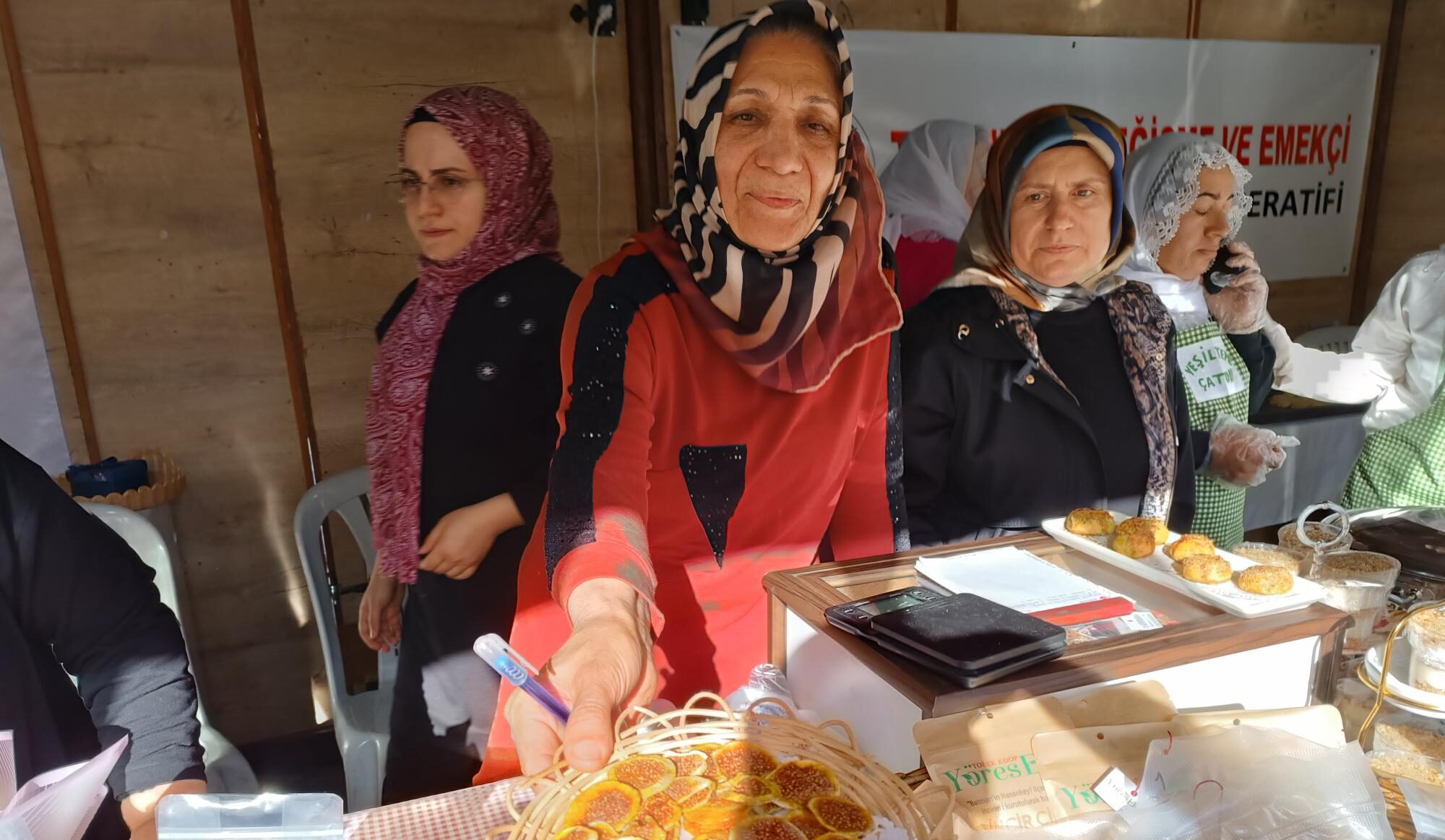 Yöresel ürünleriyle dikkat çektiler