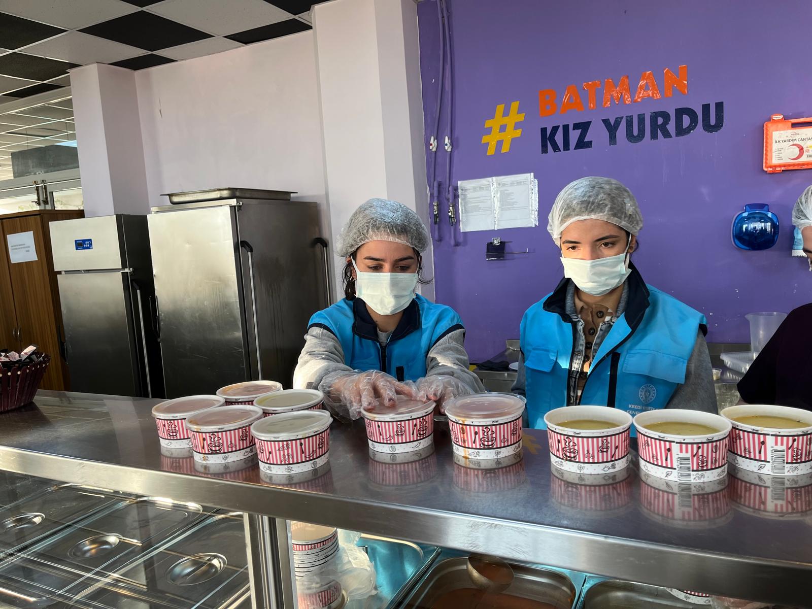 70 Aileye 1000 öğün yemek