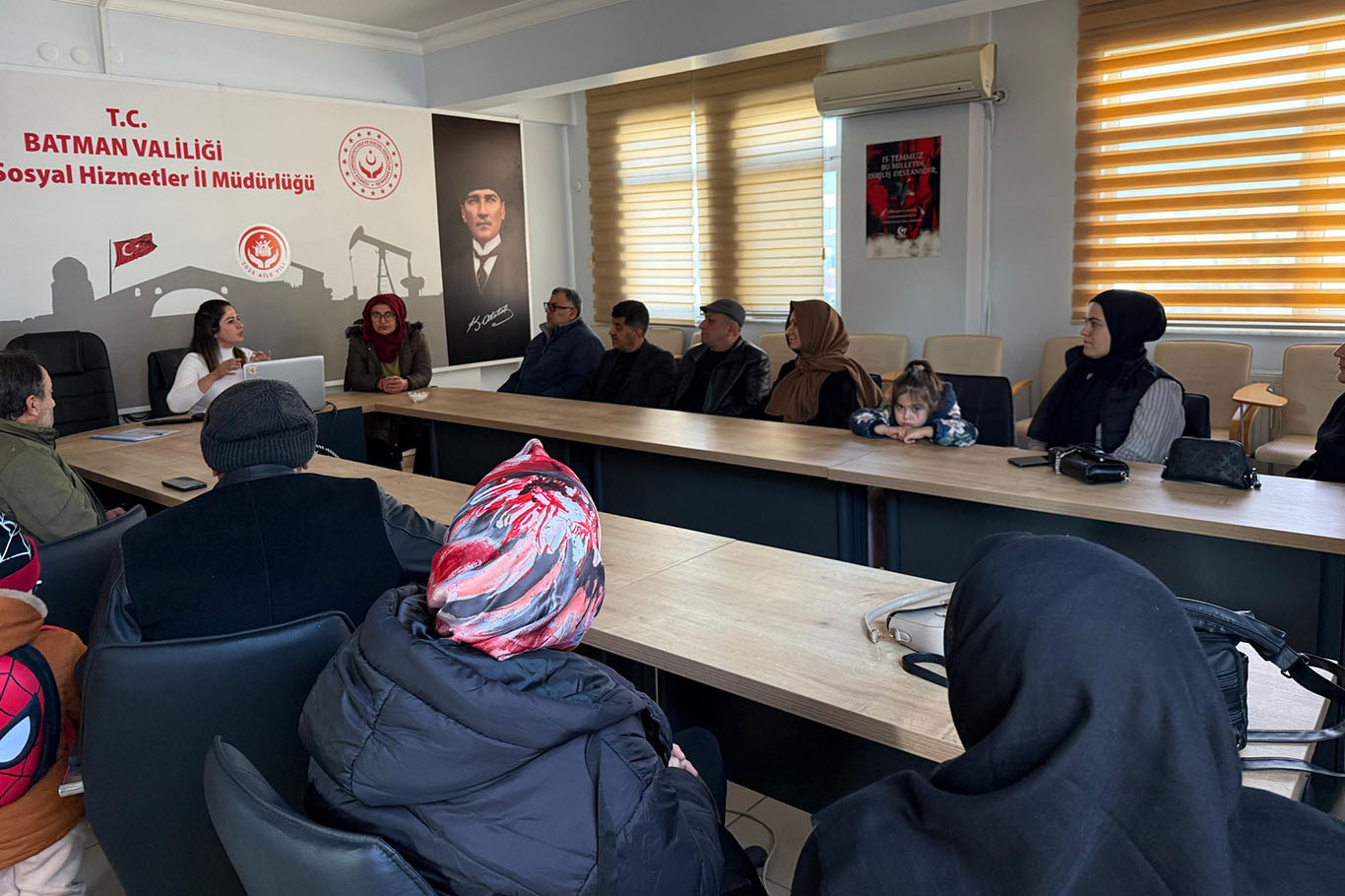 Ailelere teknoloji bağımlılığı eğitimi