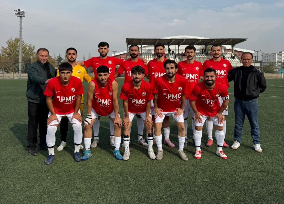 Amatörde nefes kesen hafta