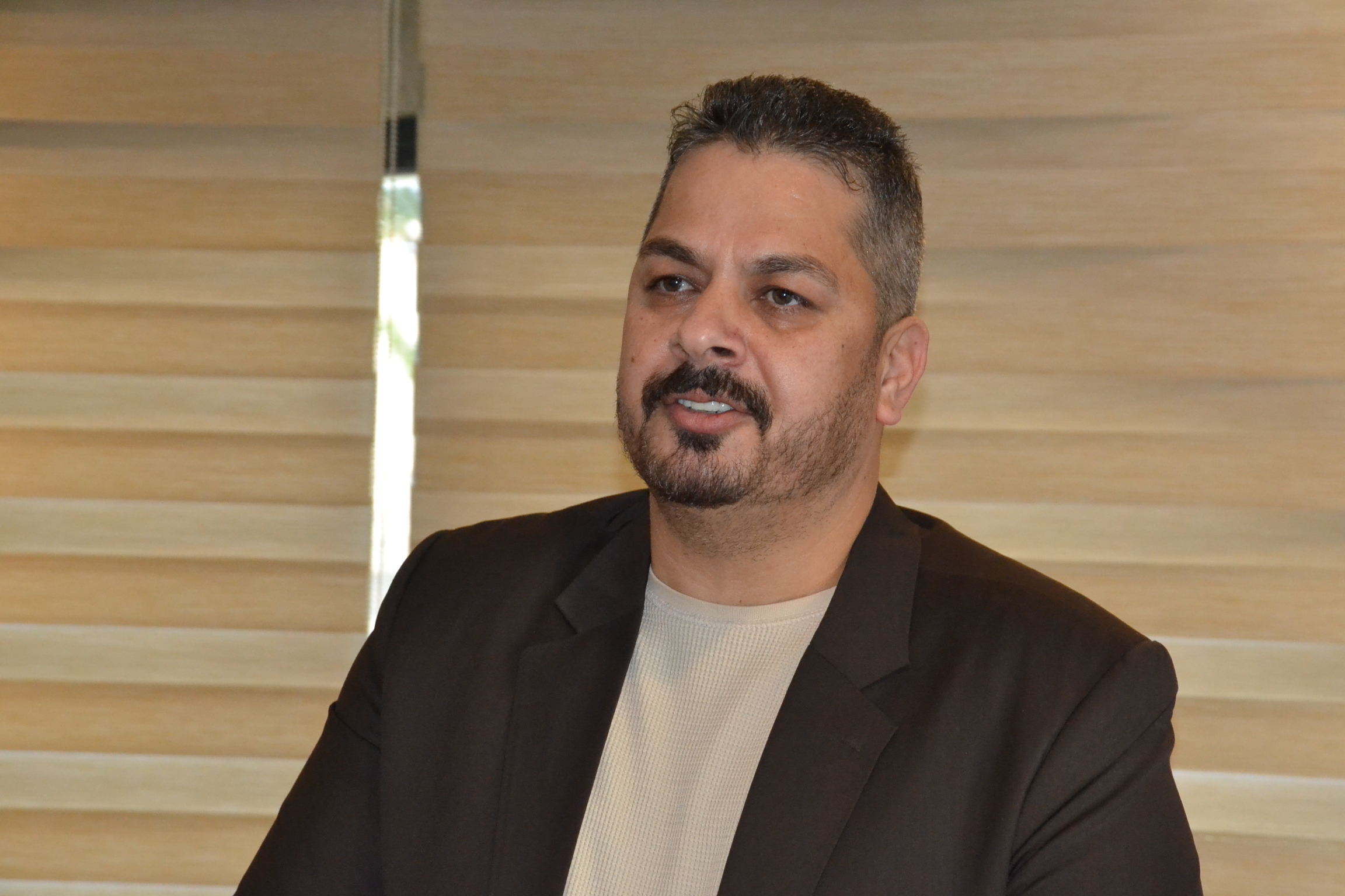 “Arkamda siyaset değil, esnaf var”