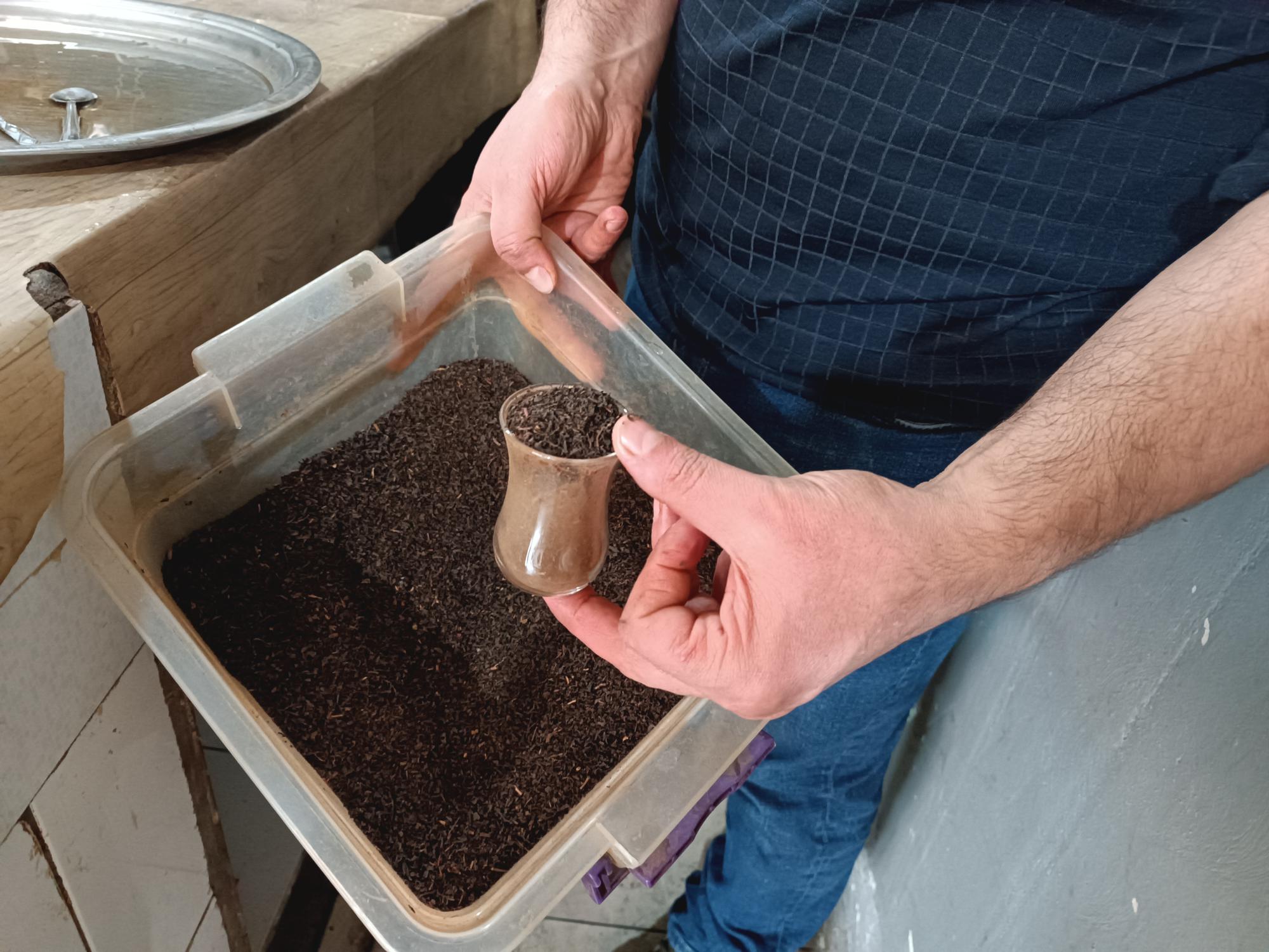 Dem çayın kilosu 400 liraya dayandı