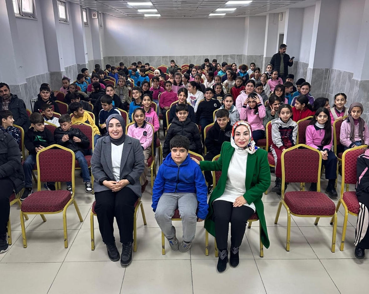 Demirhan’dan edebiyat söyleşisi