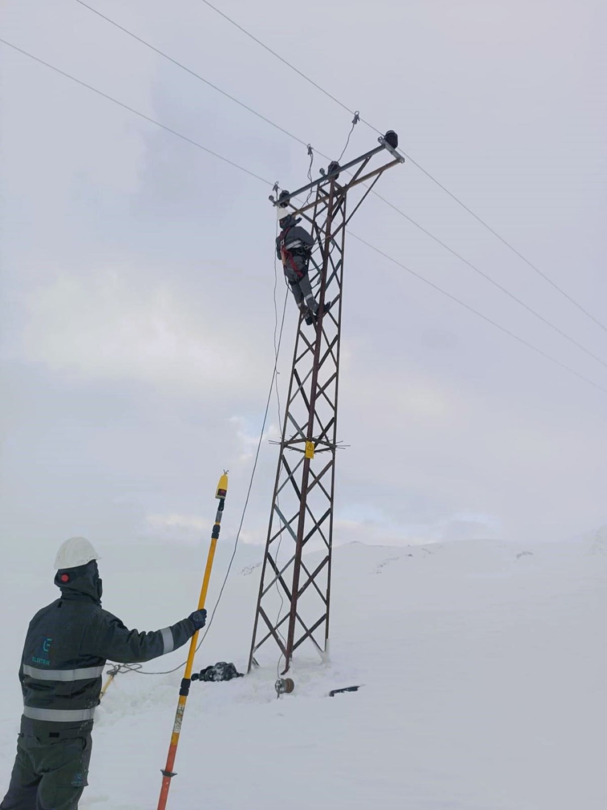 Dicle Elektrikten kar mesaisi