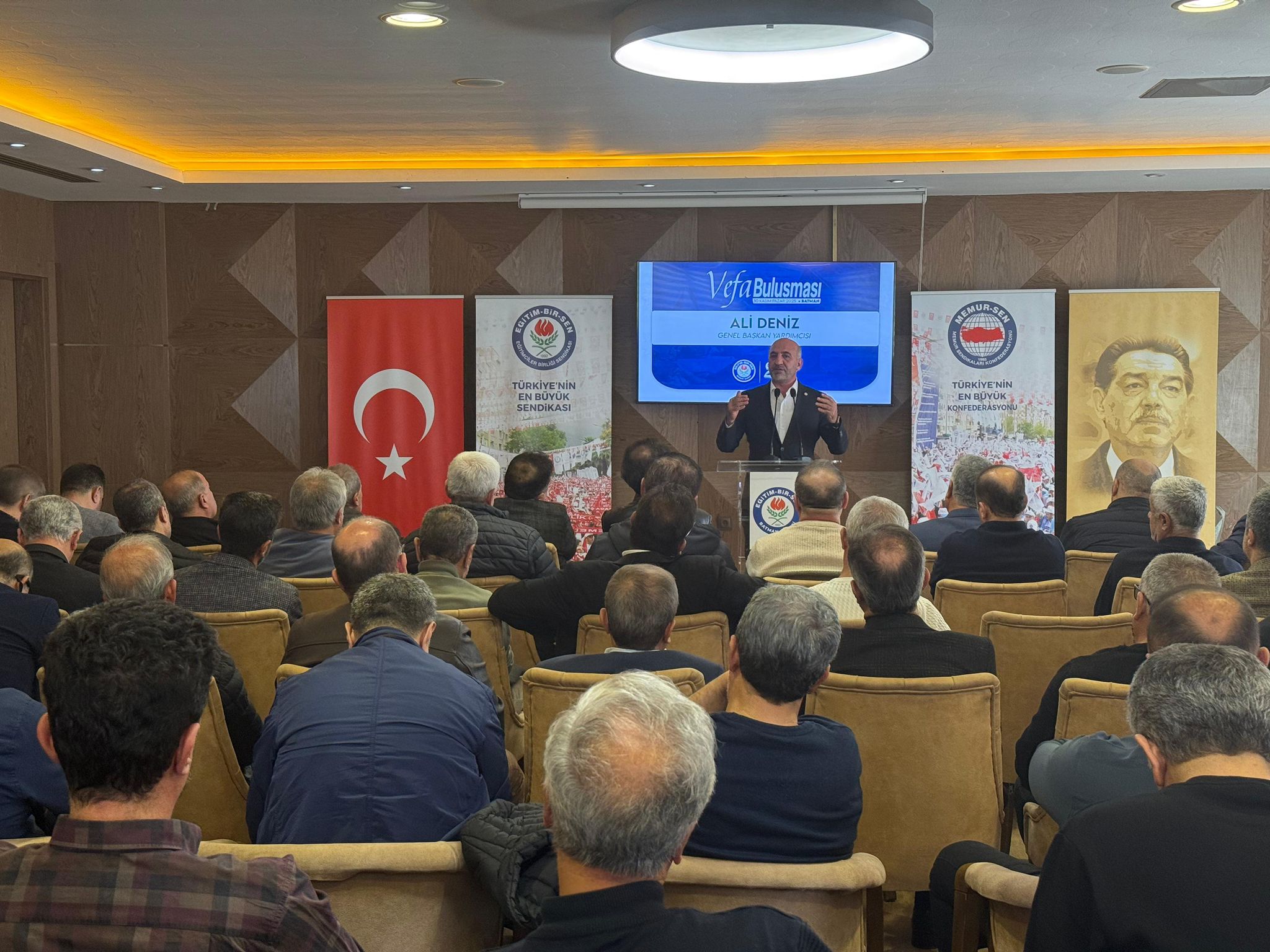 Eğitim-Bir-Sen’den vefa buluşması