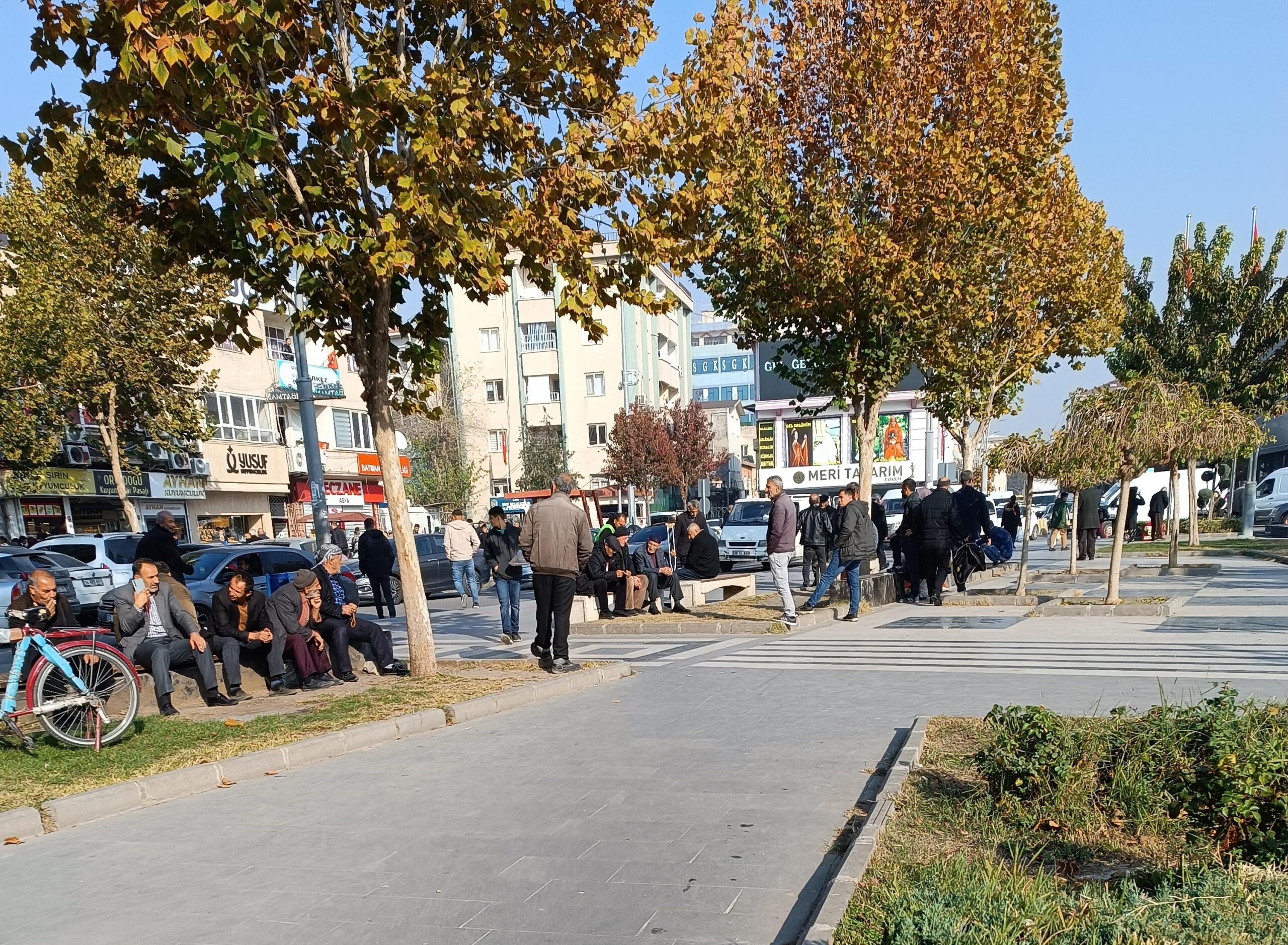 Güneşli hava şaşırtıyor