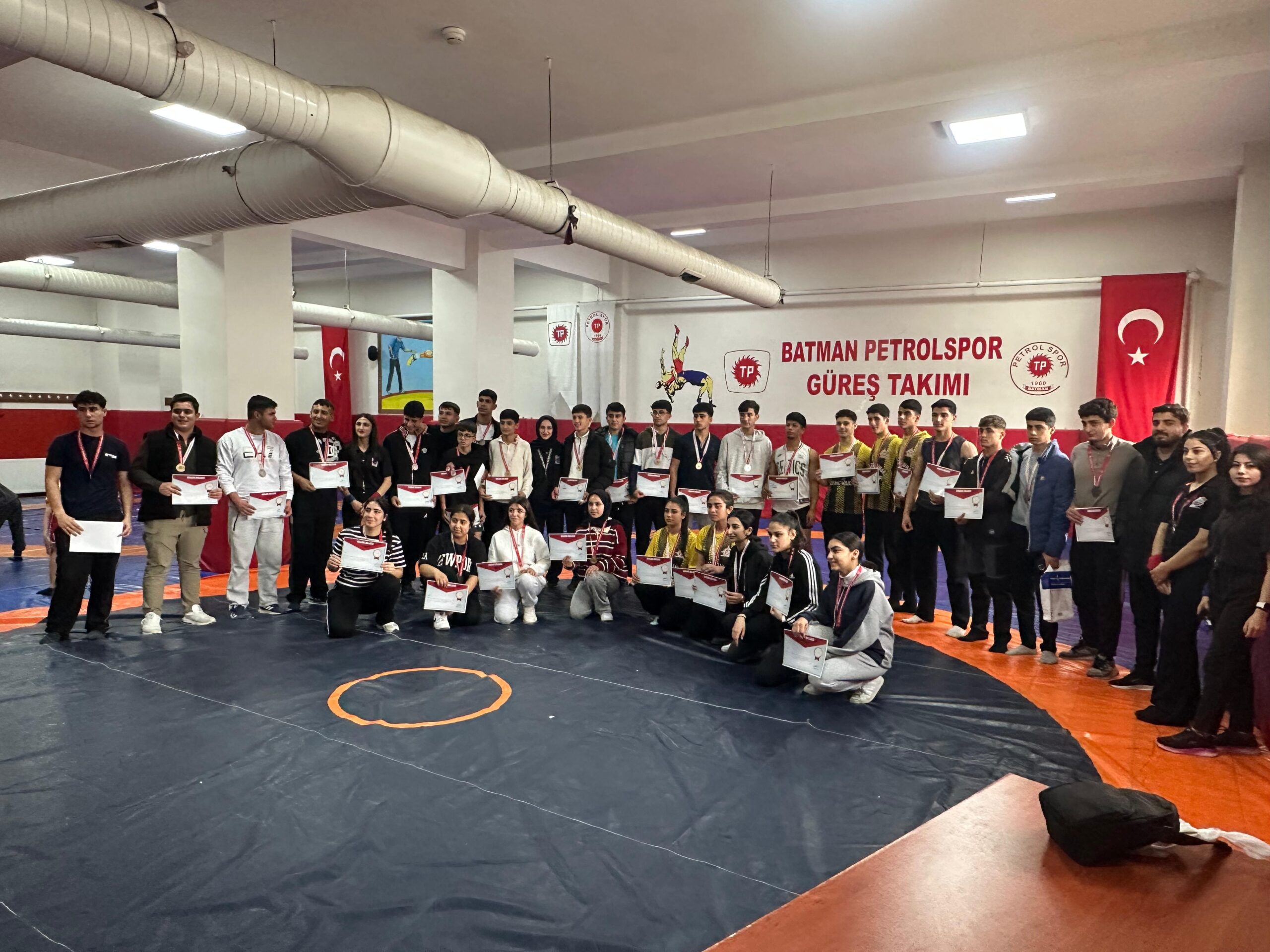 Güreş seçmeleri tamamlandı