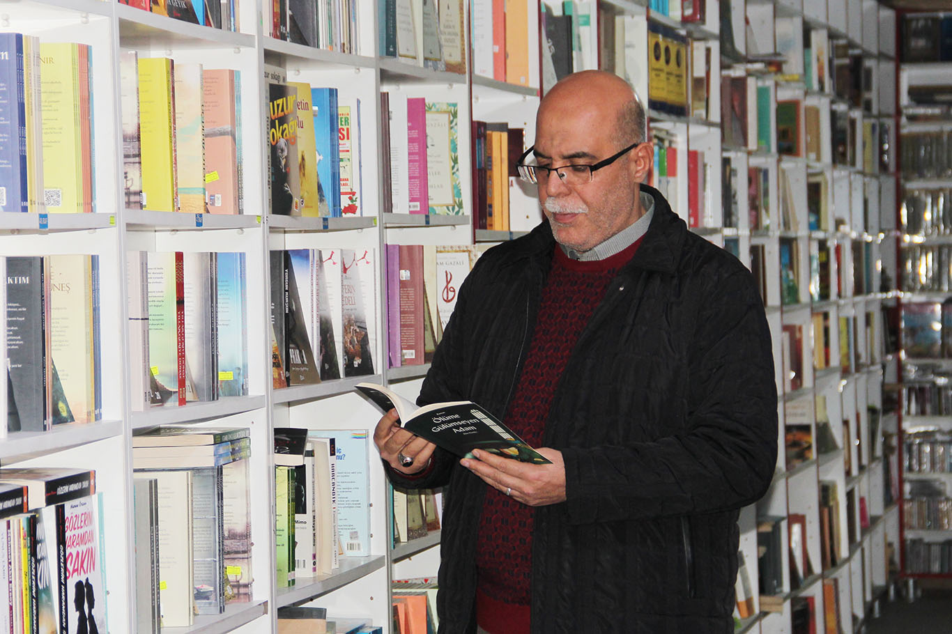 “Kalkınmanın yolu kitaptan geçiyor”