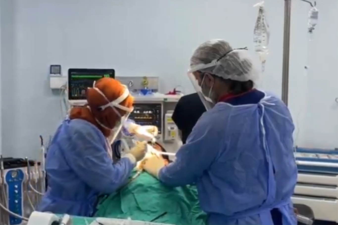 Özel gereksinimlilere genel anesteziyle diş tedavisi