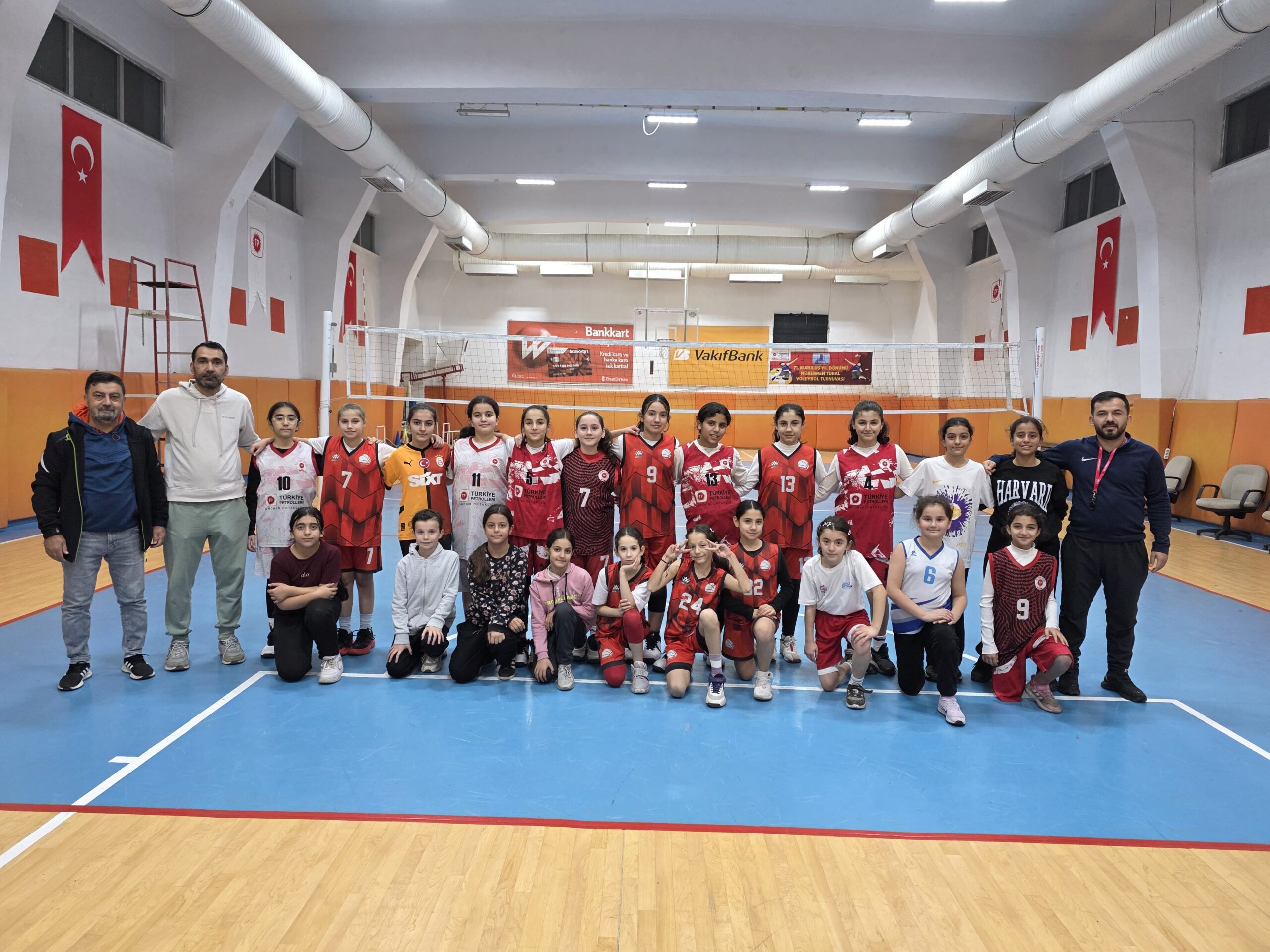 Petrolspor’un yeni yıldızları parkede