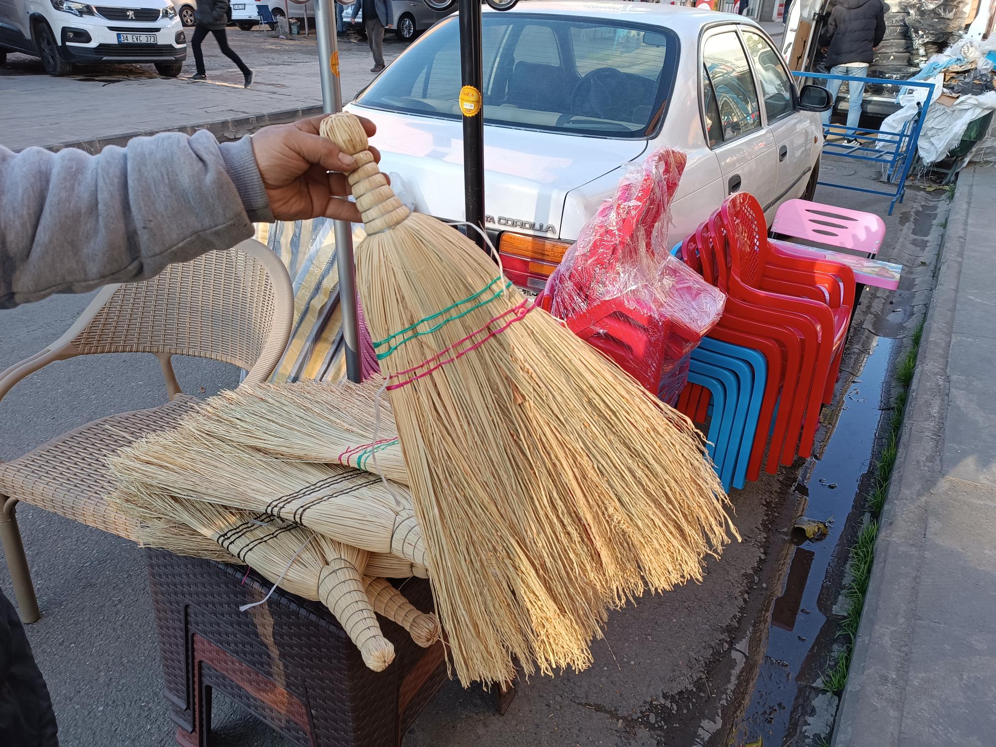 Teknolojiye yenik düştüler