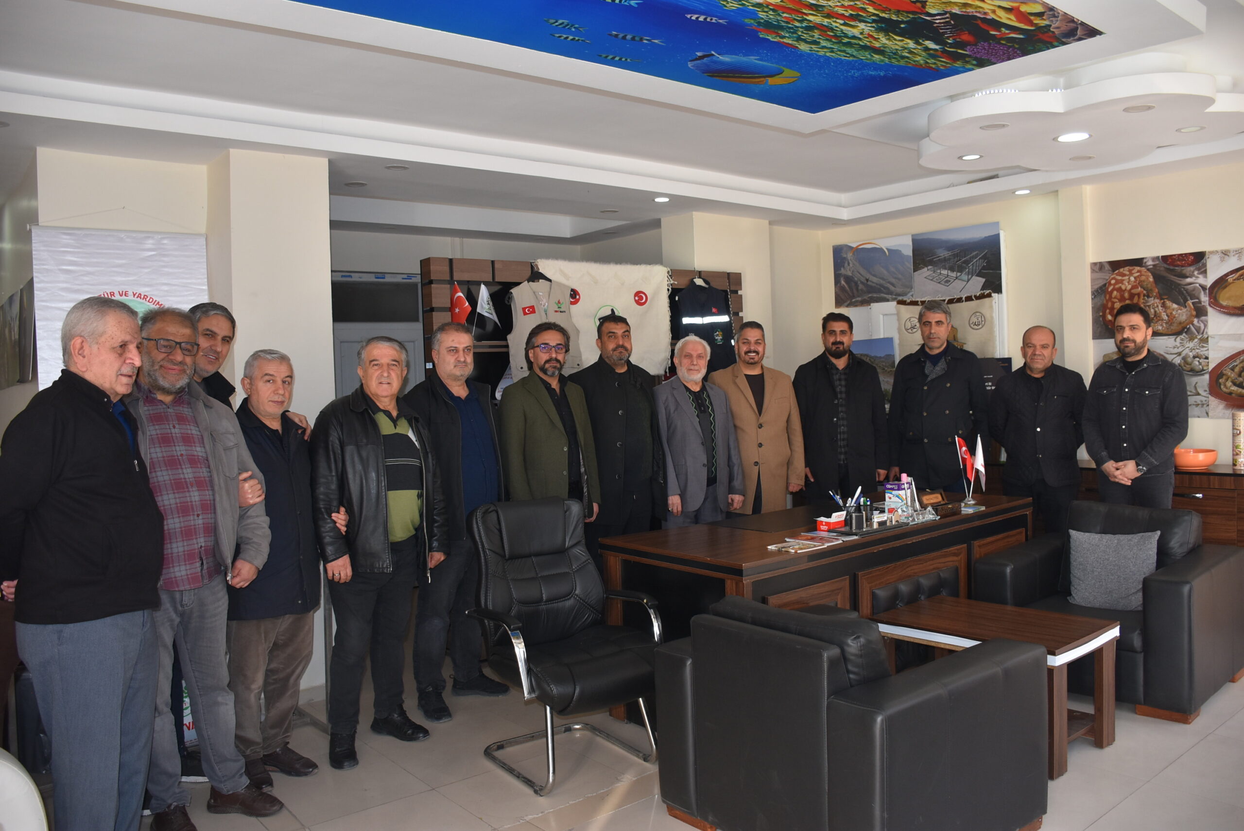 Uyanık’tan Siirt Vakfı’na ziyaret