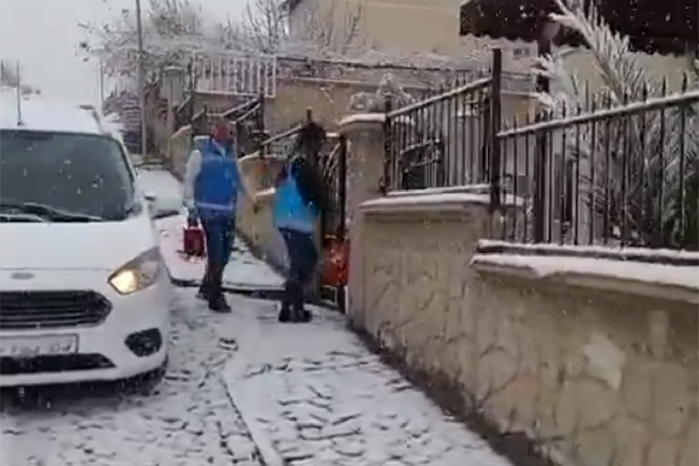 Zorlu havada sağlık hizmetleri aksatılmadı