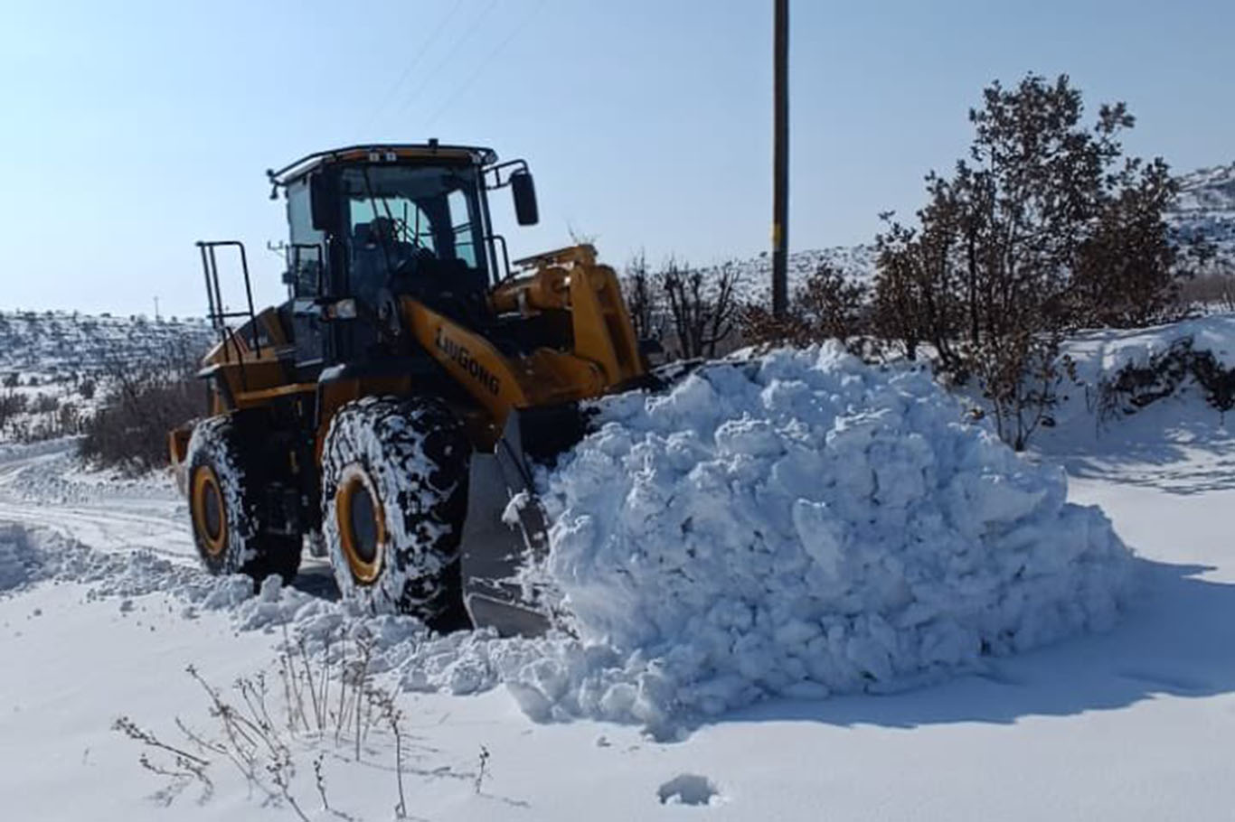 4 Bin 859 kilometrelik yol açıldı