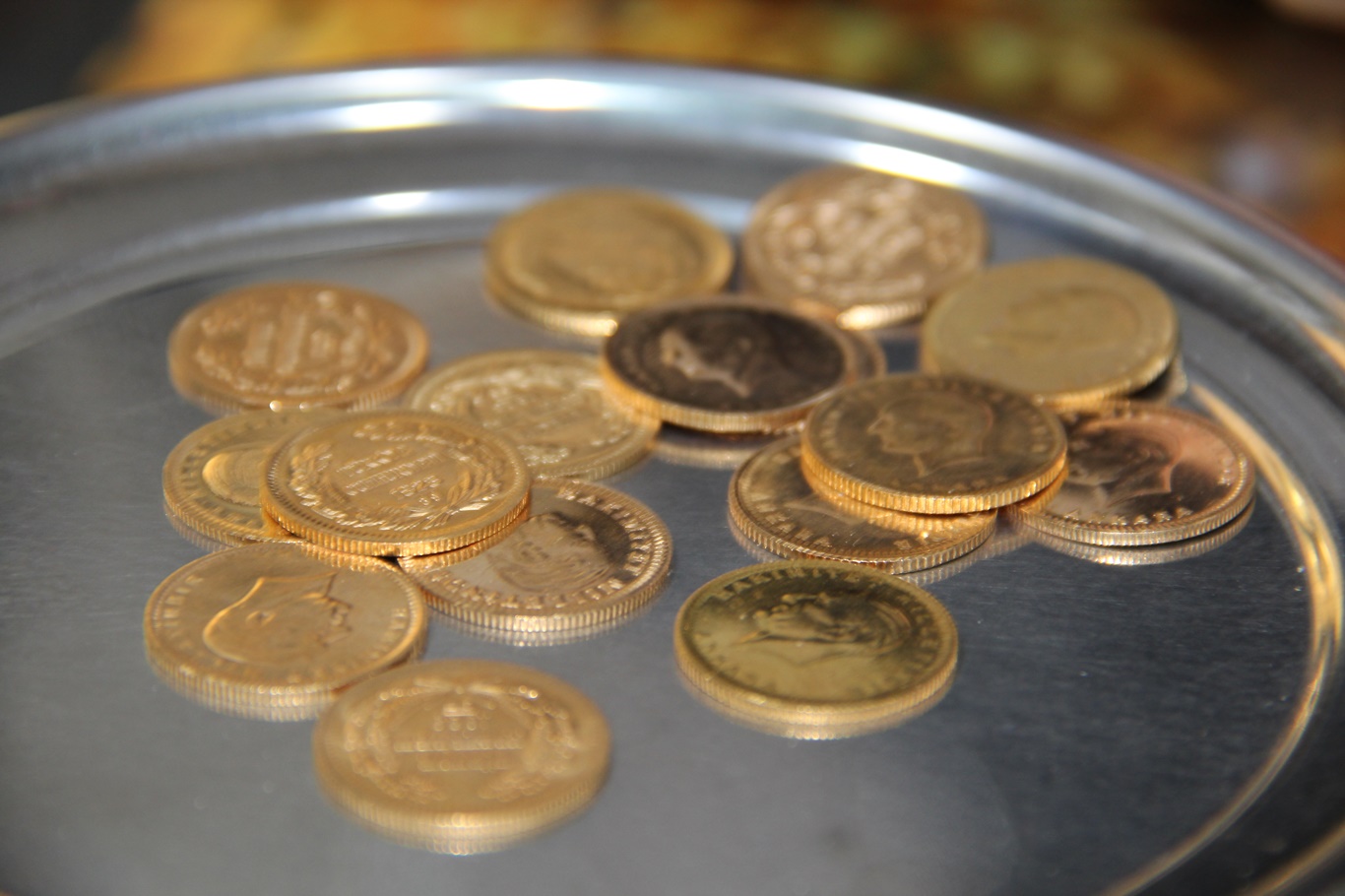 ALTIN GRAMI 10 BİN LİRAYA BULABİLİR