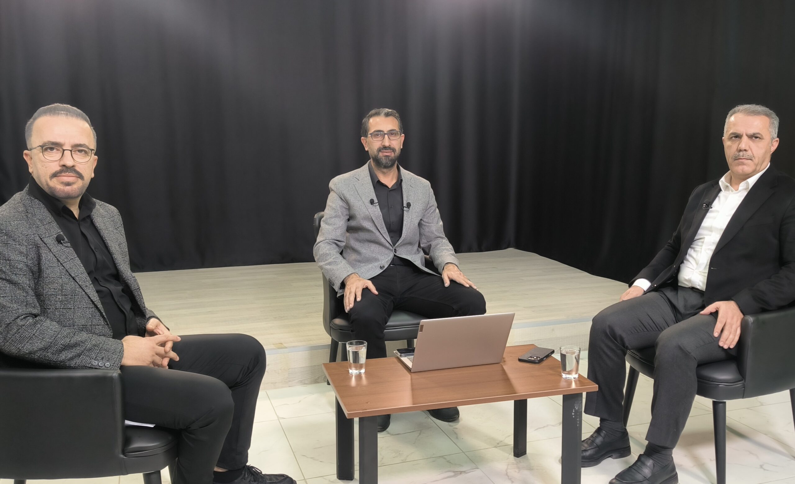 Siyasetin nabzı ‘Çapraz Sorular’da tutuldu