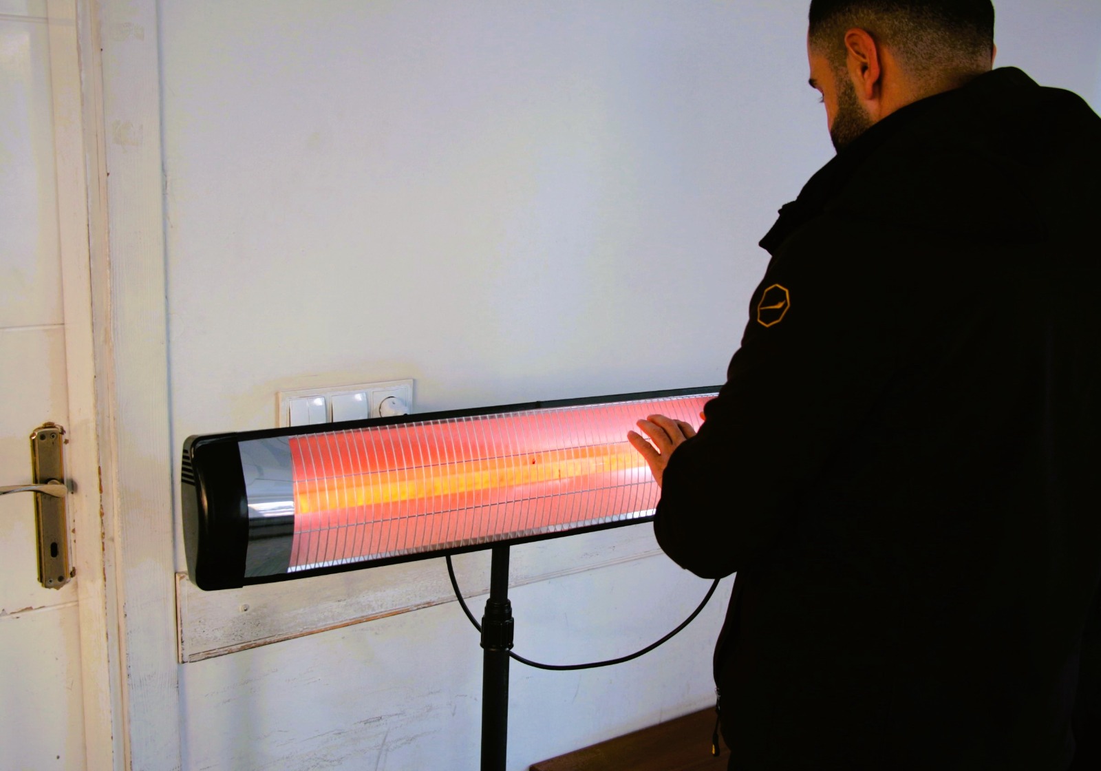 Kaçak elektrikle ısınma alarm veriyor