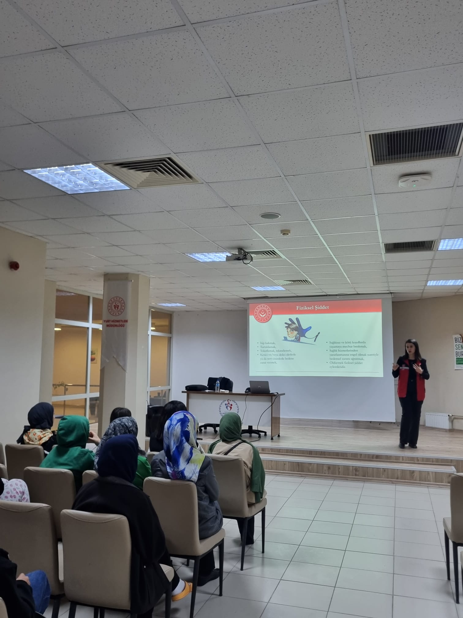 Öğrencilere ‘kadına yönelik şiddet’ eğitimi