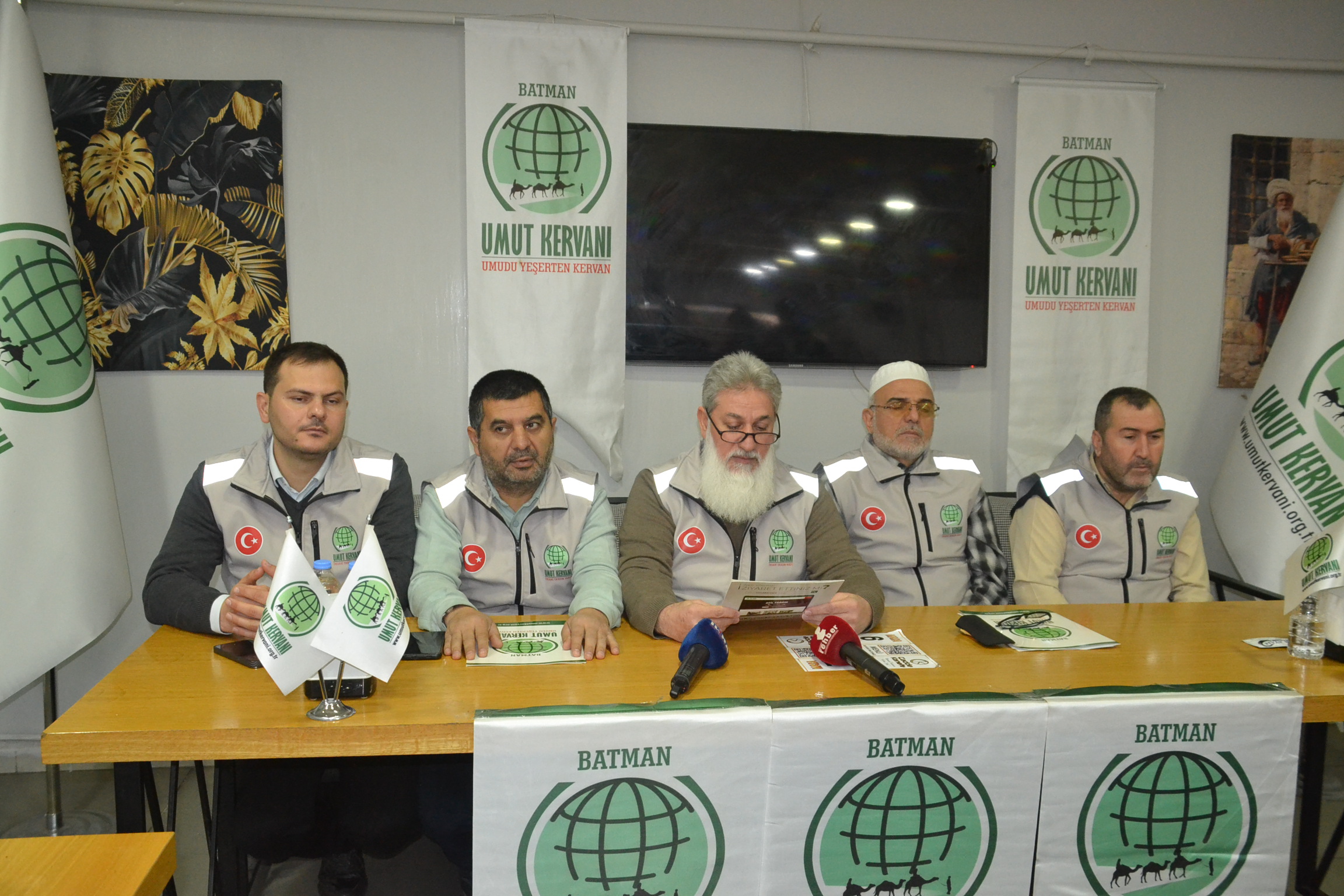 ROJAVA’YA YARDIM ÇAĞRISI