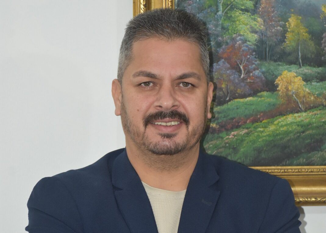 Uyanık’tan esnafa ücretsiz hukuki destek