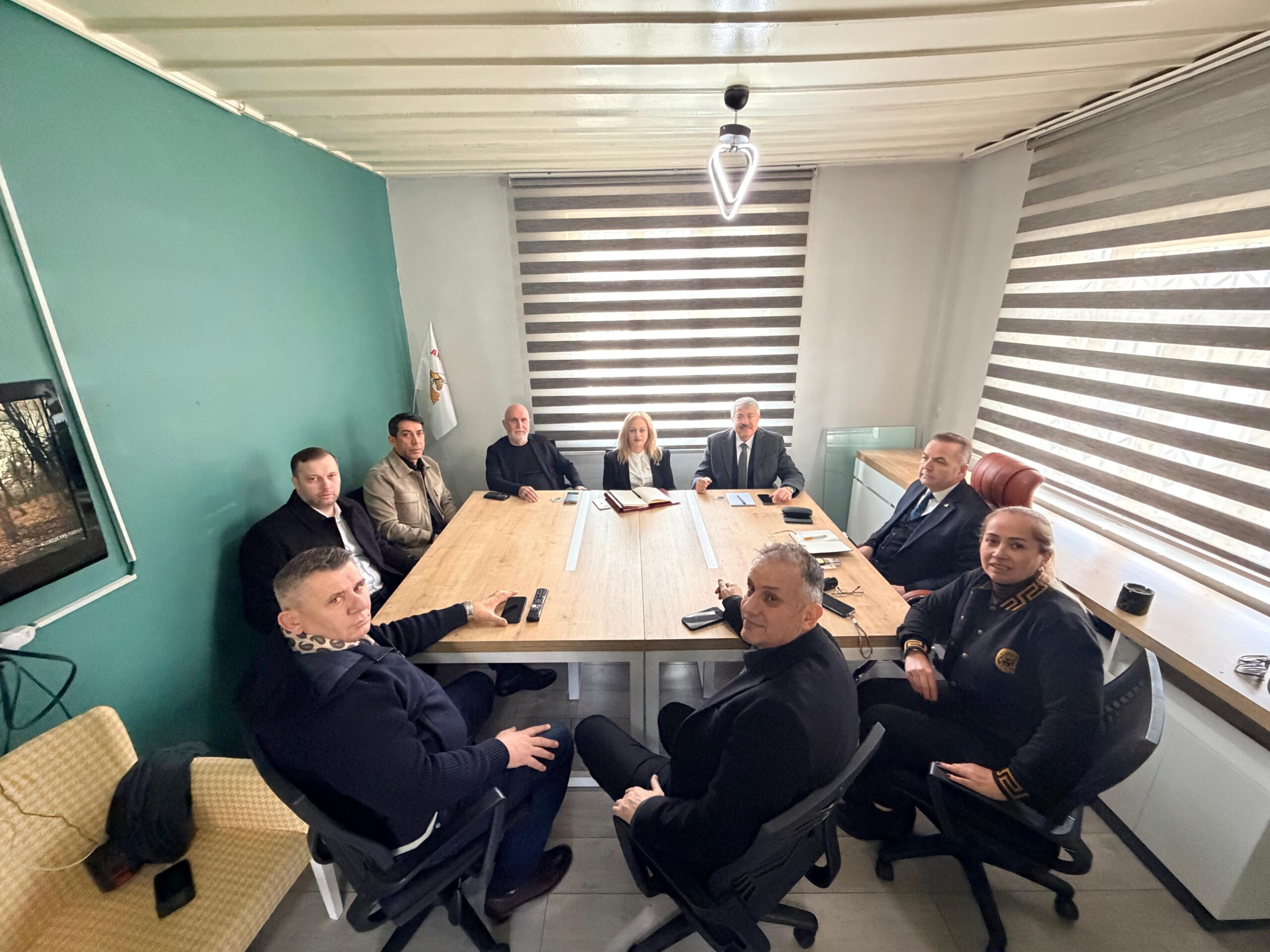 Anavatan Partisi rotayı belirledi