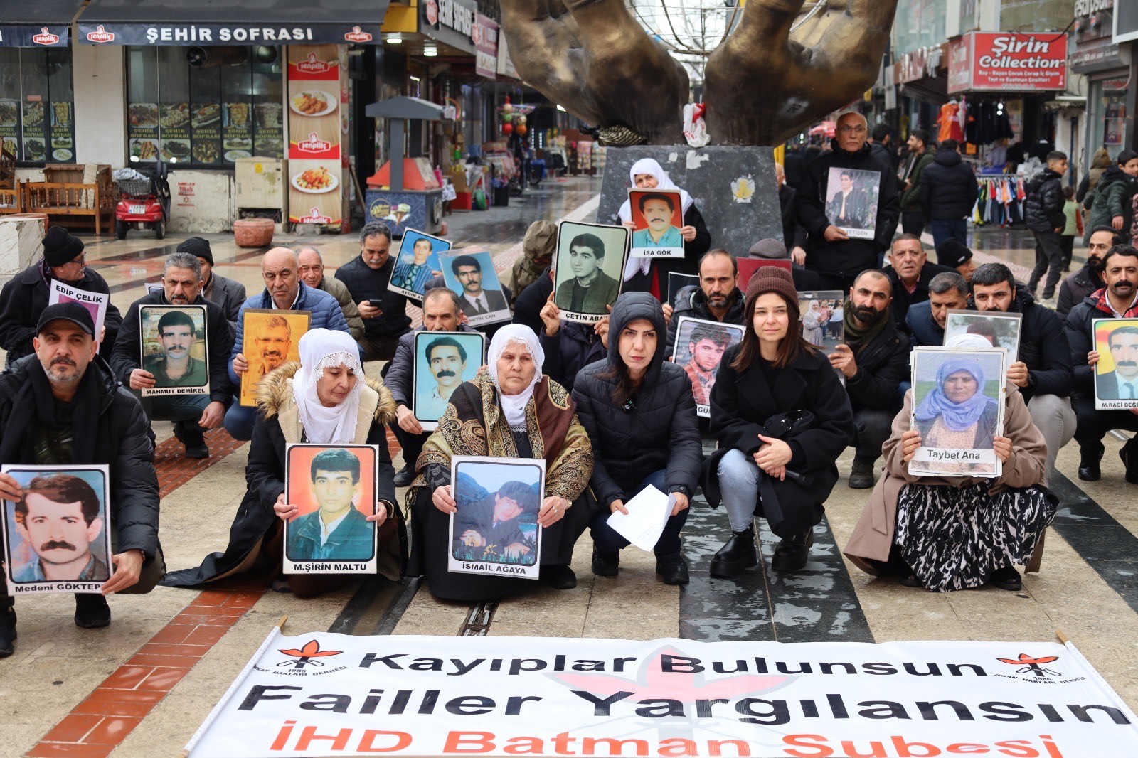 “Hak arayışımızdan vazgeçmeyeceğiz”