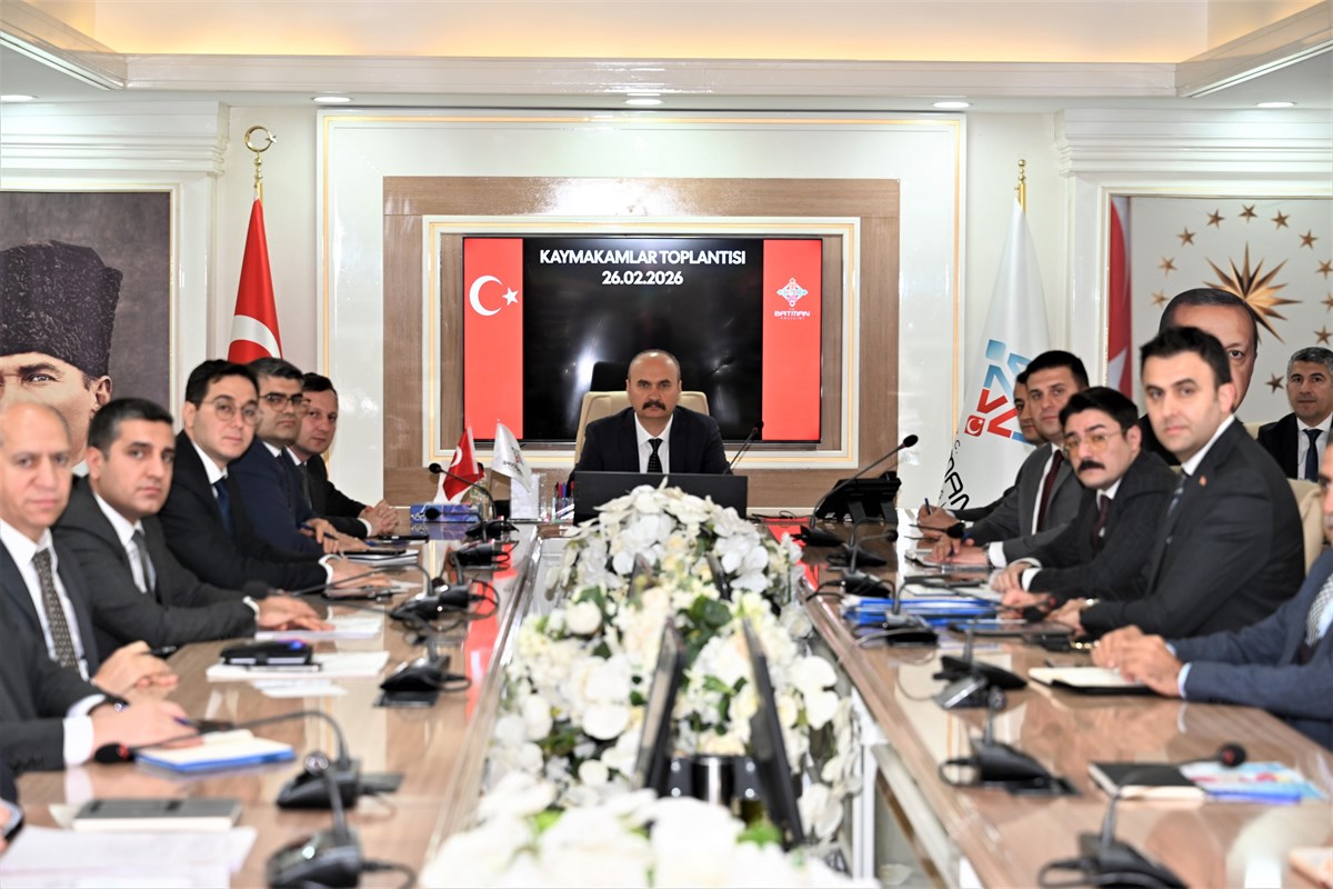 İlçelerdeki hizmetler masaya yatırıldı